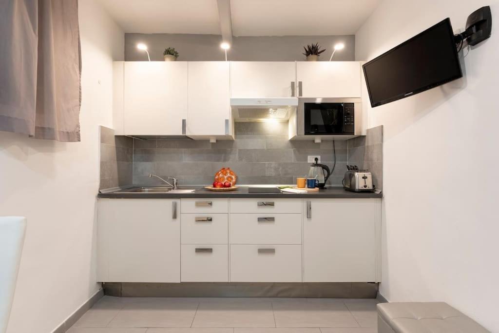 Appartement Macci-sant' Ambrogio One Bedroom Flat