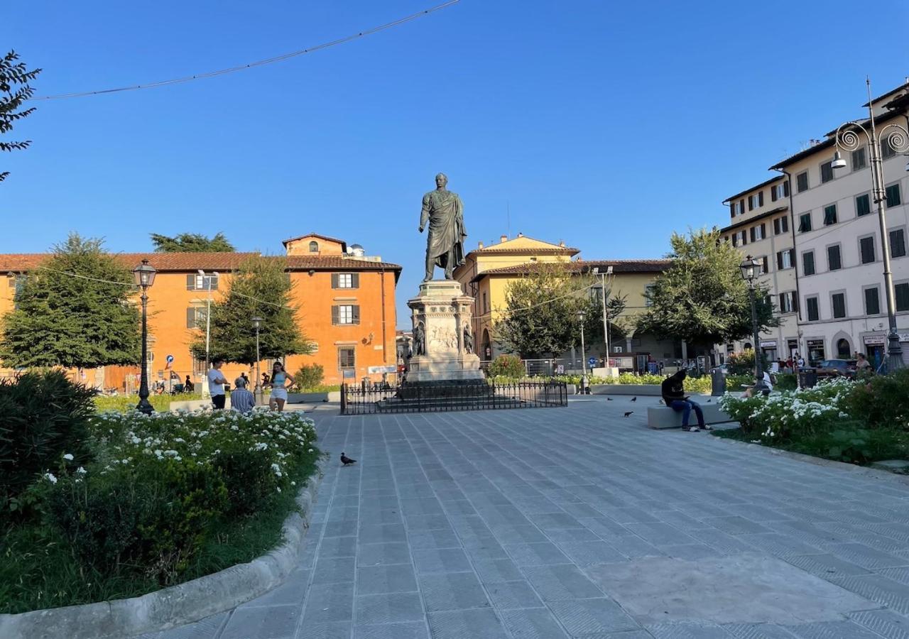 Comfortable Wide In The Core Of * Florence