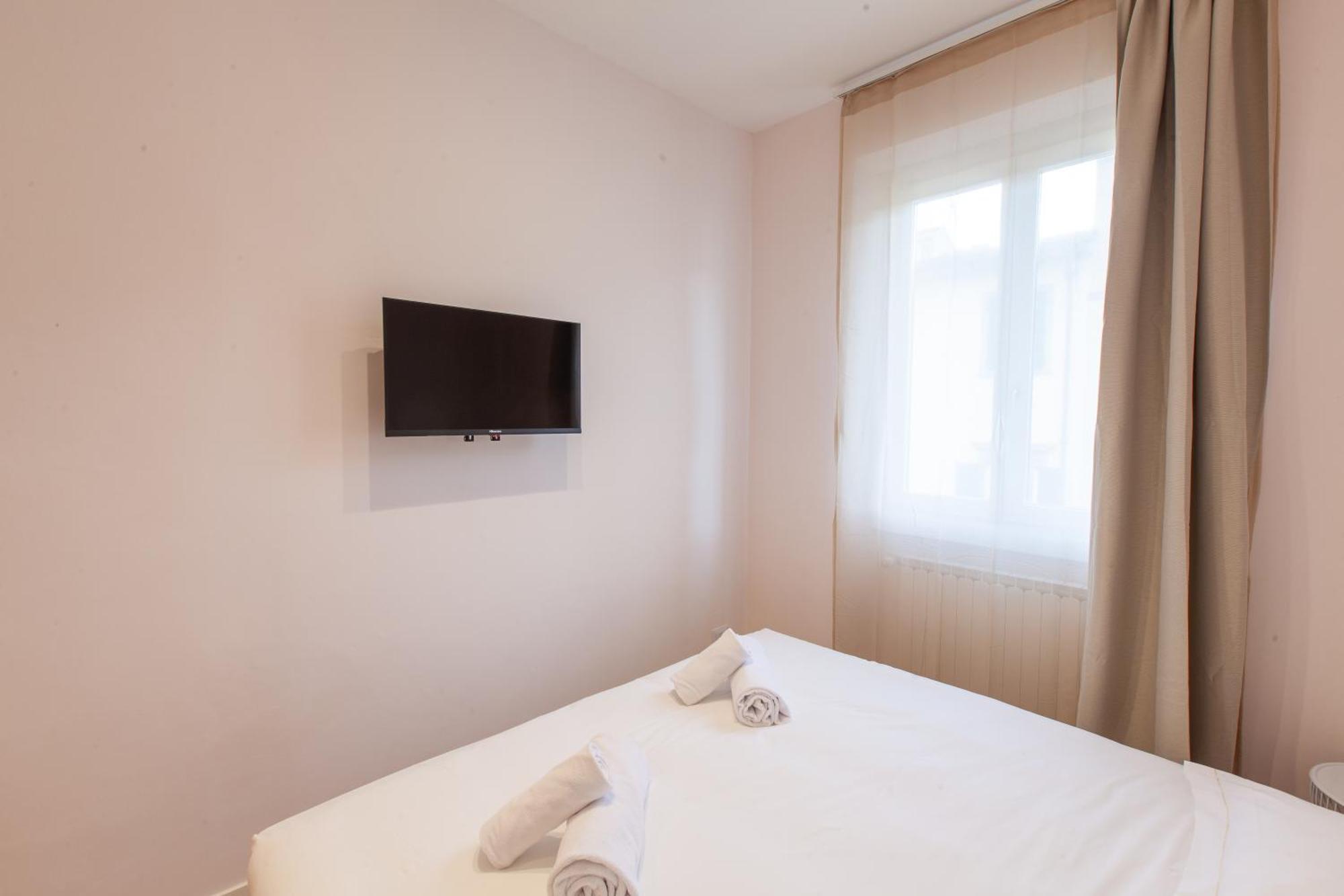Santa Maria Novella Apartment *