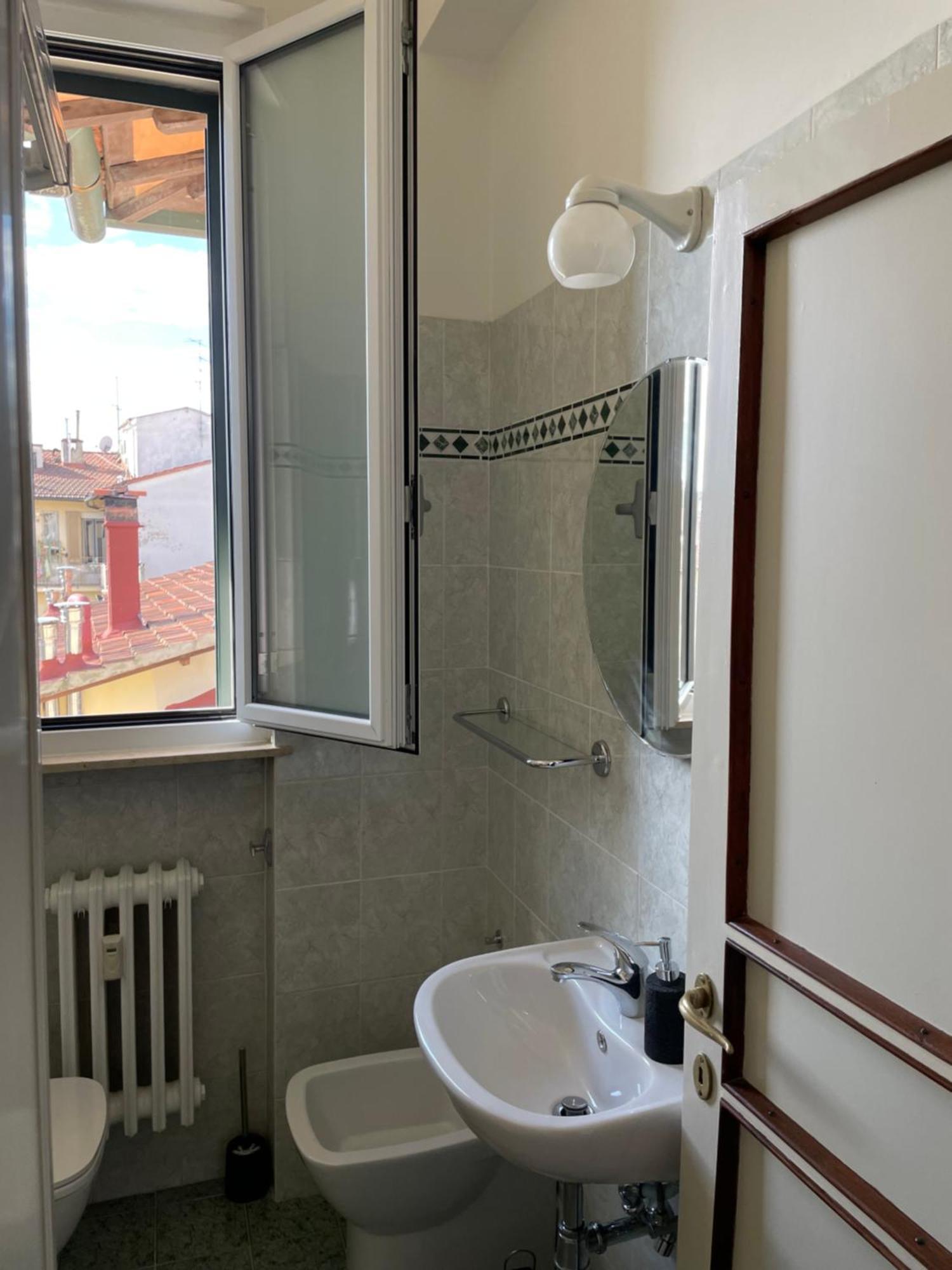 Appartement Roby In Centro 3 3 Bagni Florence