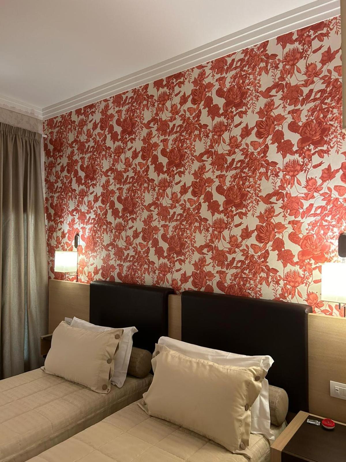 Montreal Hotel