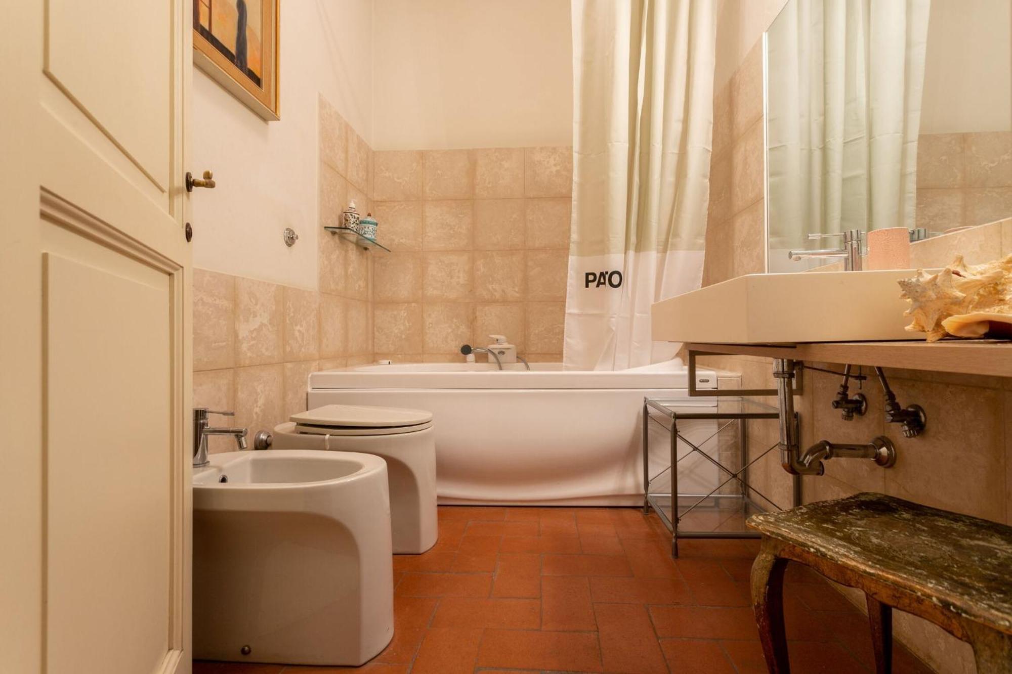 Appartement Santa Croce Dante's View With Terrace By Halldis