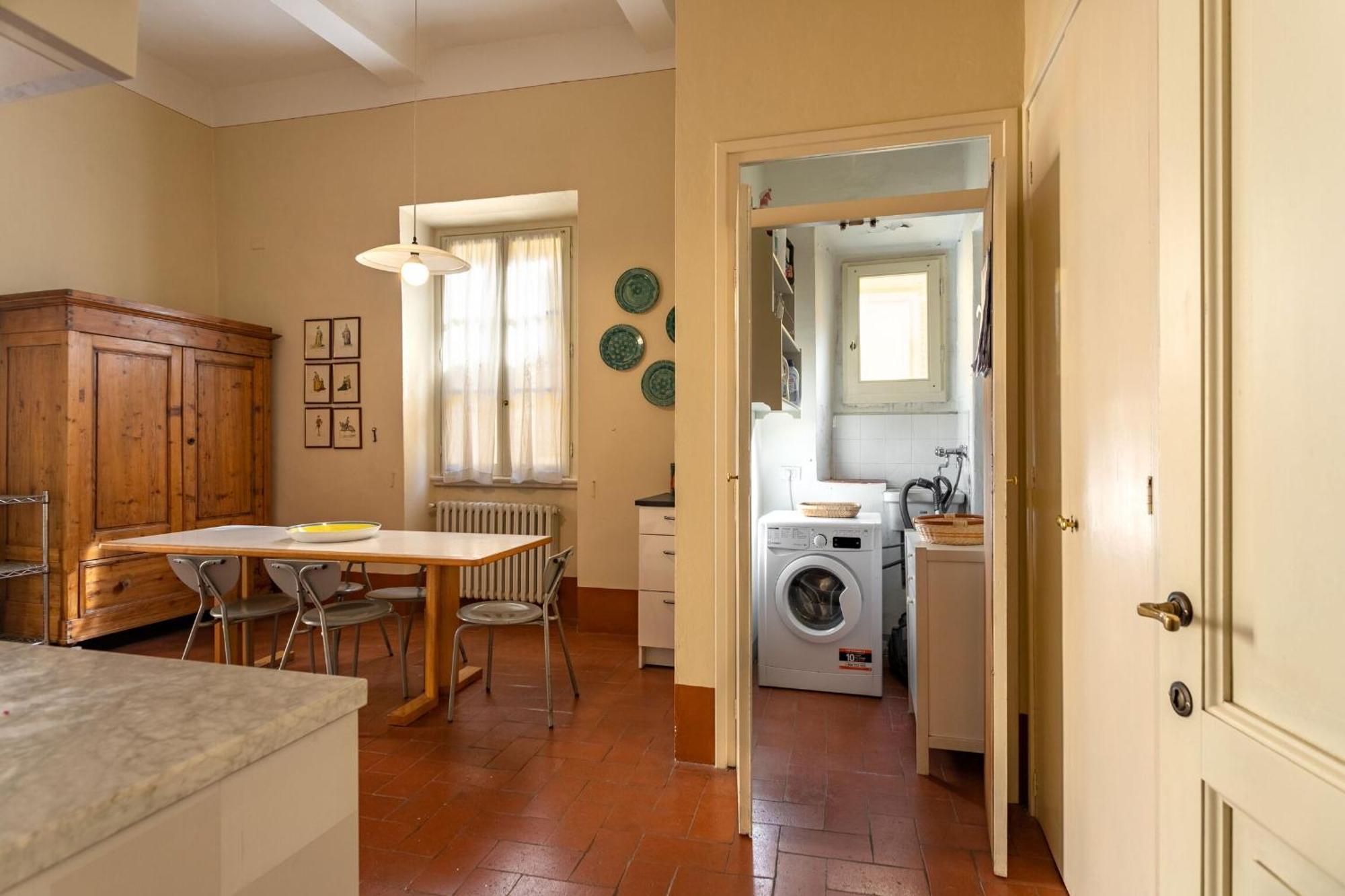 Appartement Santa Croce Dante's View With Terrace By Halldis