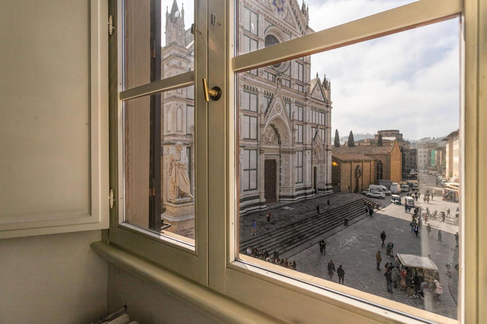 Santa Croce Dante's View With Terrace By Halldis *