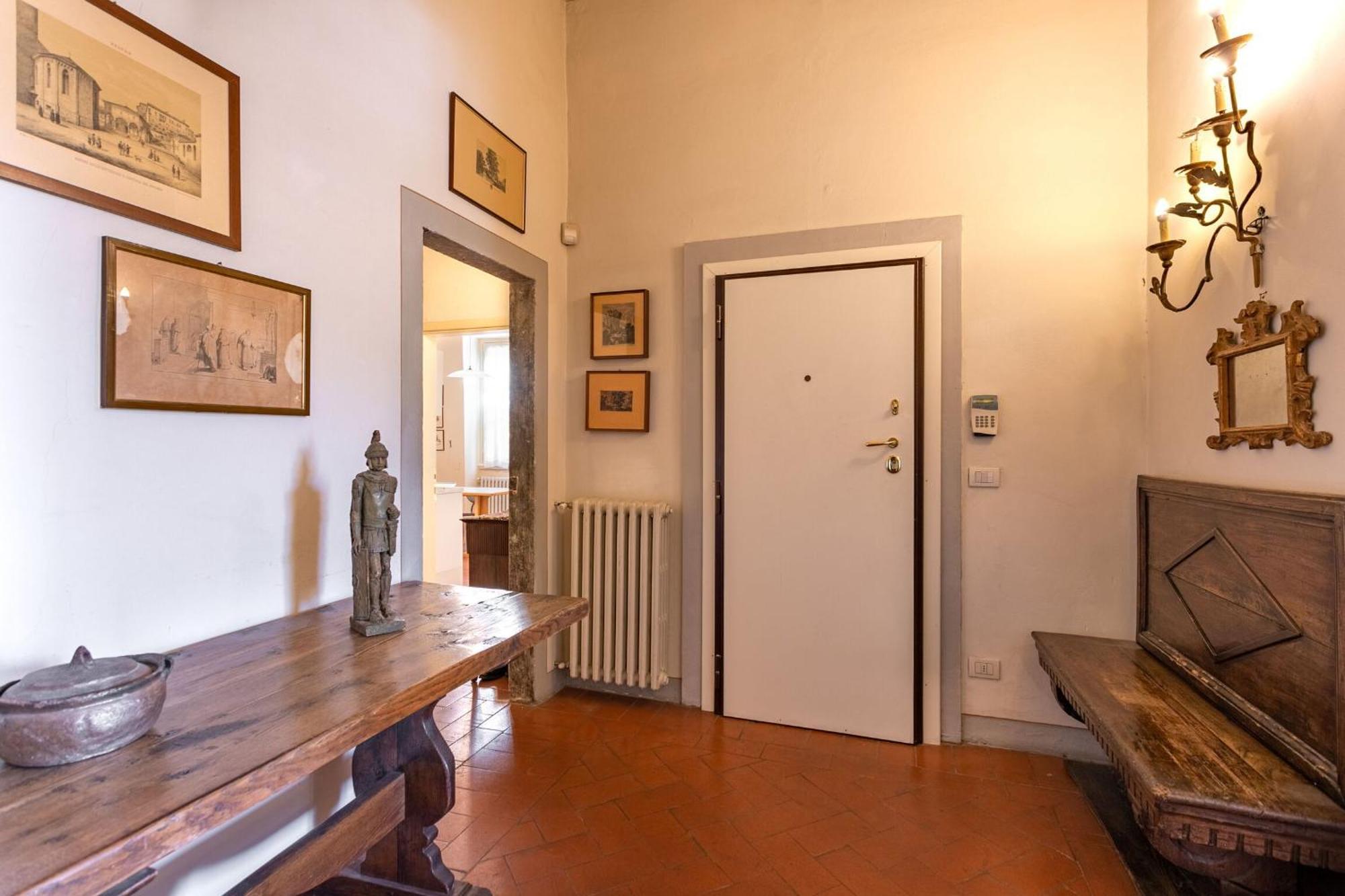 Santa Croce Dante's View With Terrace By Halldis Appartement