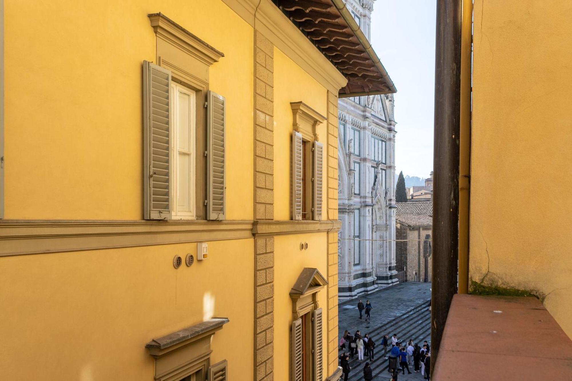 Santa Croce Dante's View With Terrace By Halldis *