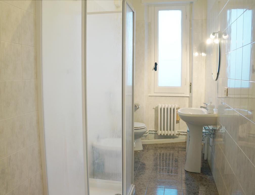 Casa Nuestra * Florence