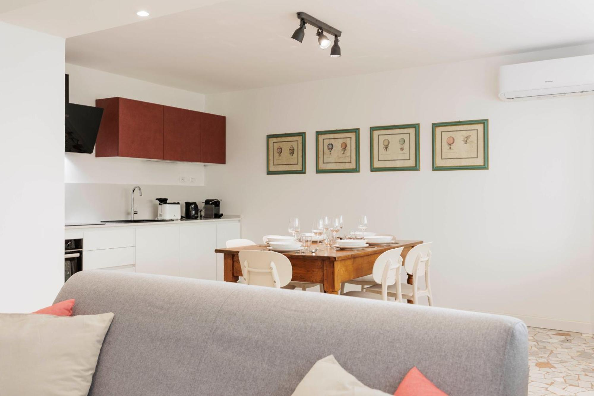Giordano Luxury Apartment