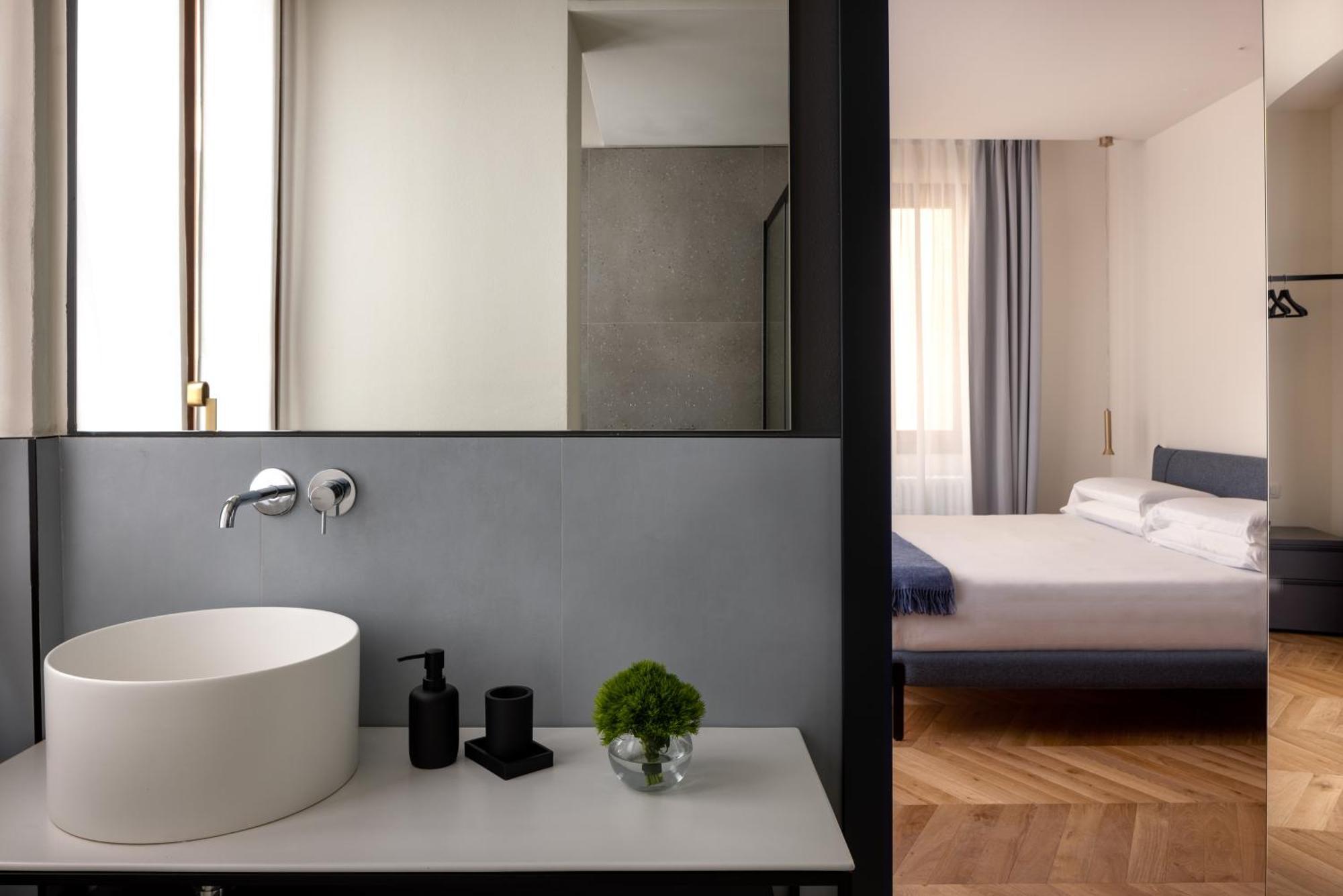 Oro1 Luxury By Mmega * Florence