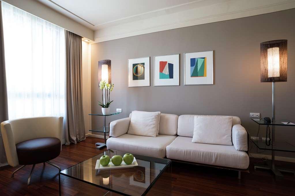 Doubletree By Hilton Metropole Hotel Florence
