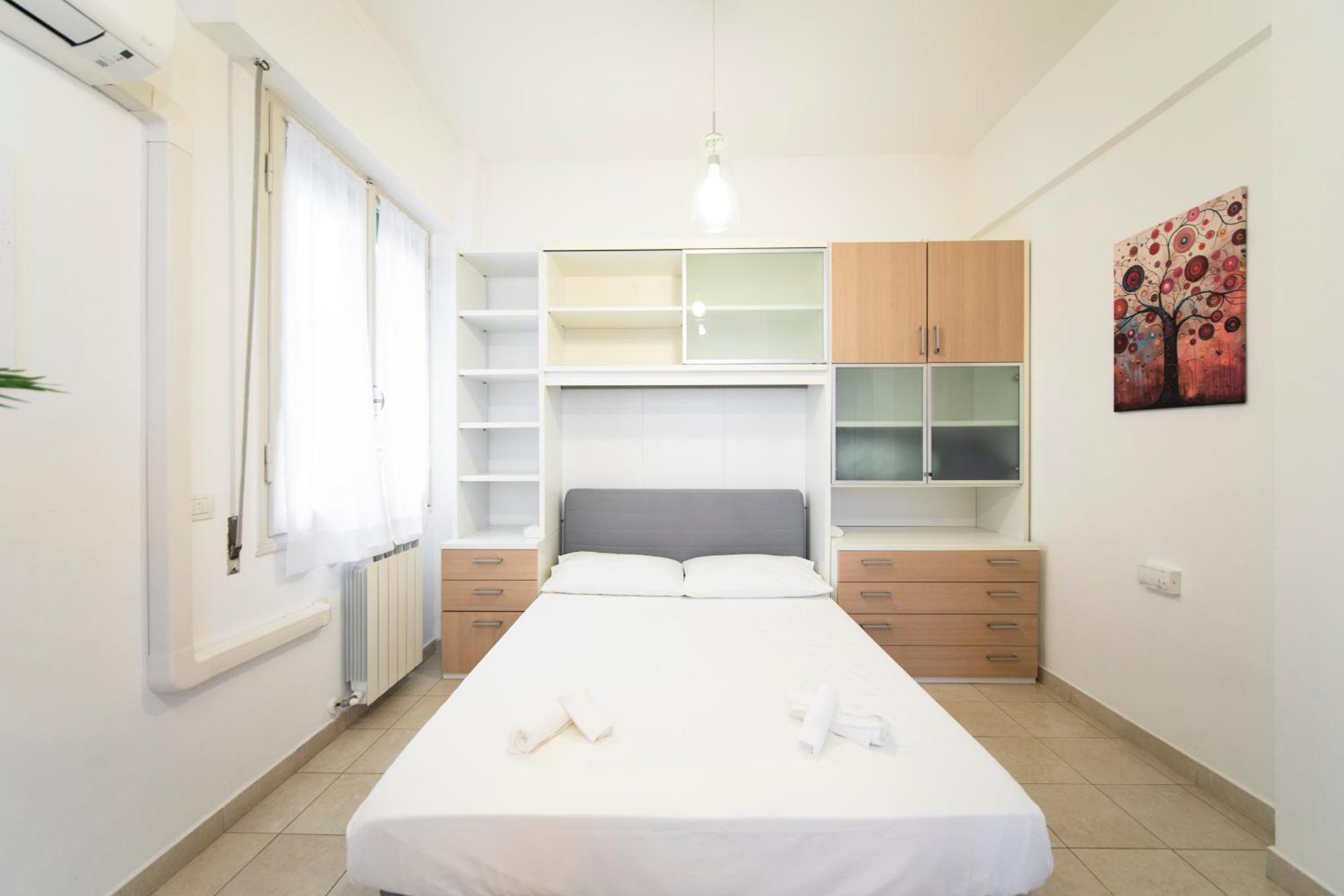 Sarpi Flat *