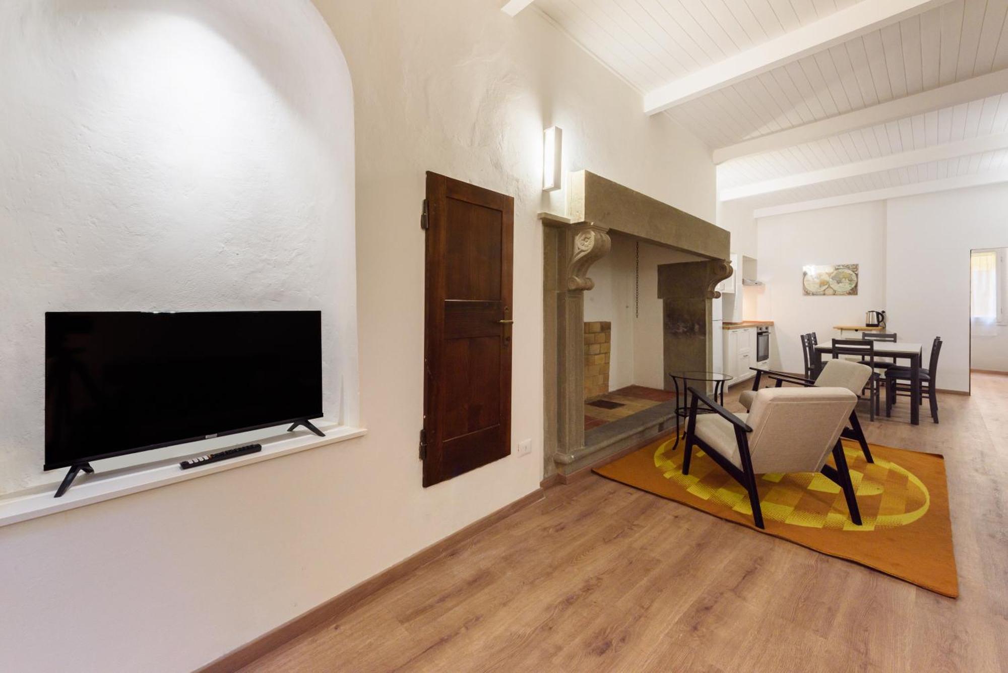 Apartment Uffizi 3 Bedrooms By Mmega *