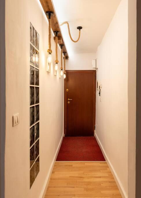 Keys Of Italy - Mercato 20 - Modern 1 Bedroom Nearby Mercato Florence