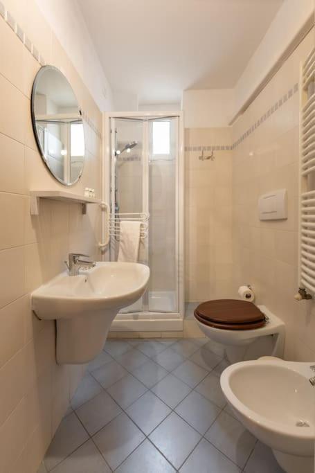 Keys Of Italy - Mercato 20 - Modern 1 Bedroom Nearby Mercato Apartment Florence