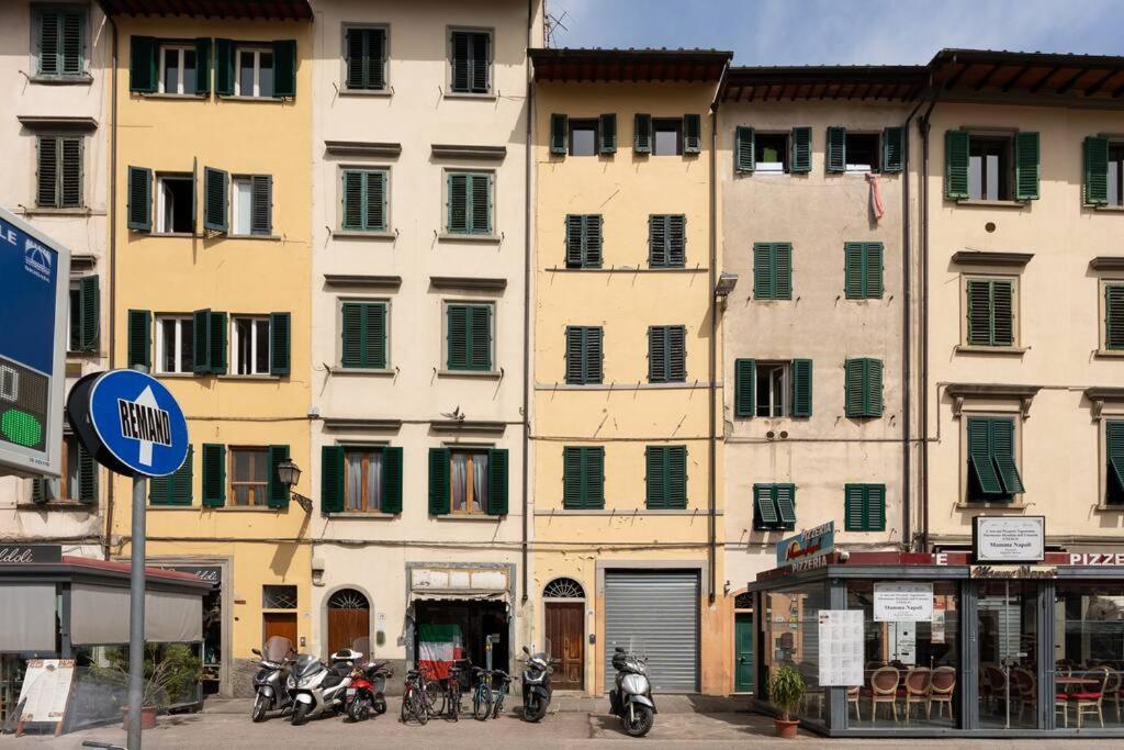 Keys Of Italy - Mercato 20 - Modern 1 Bedroom Nearby Mercato Apartment