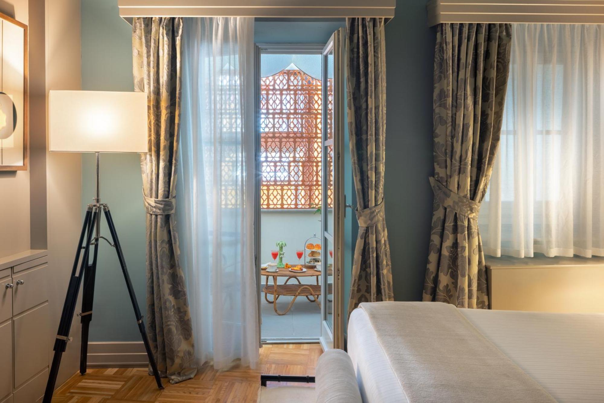 Number Nine Hotel 5*