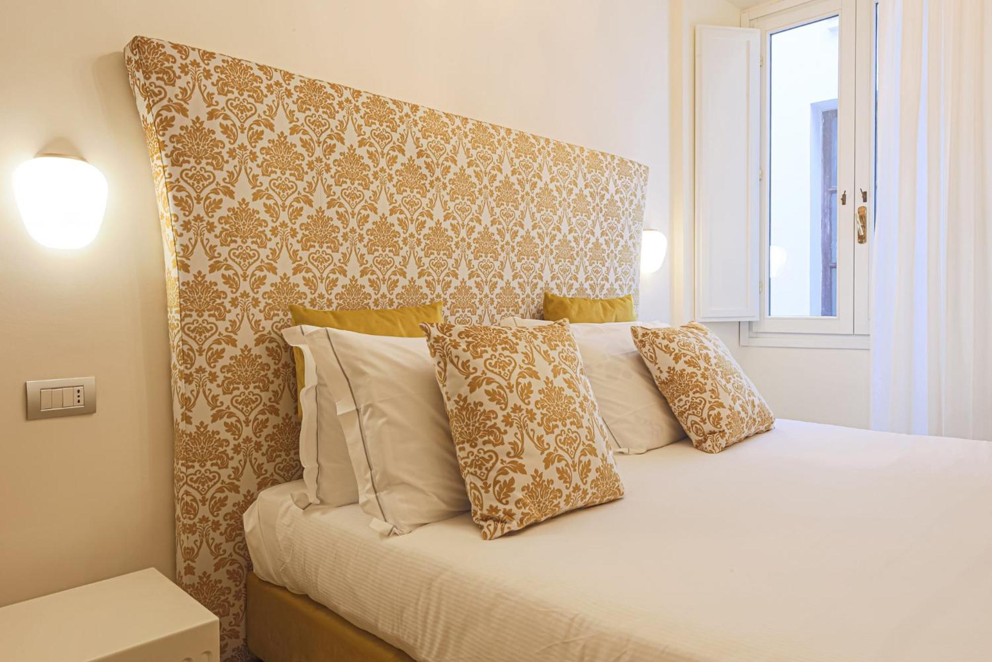 Couette-café Canto Degli Aranci 3*