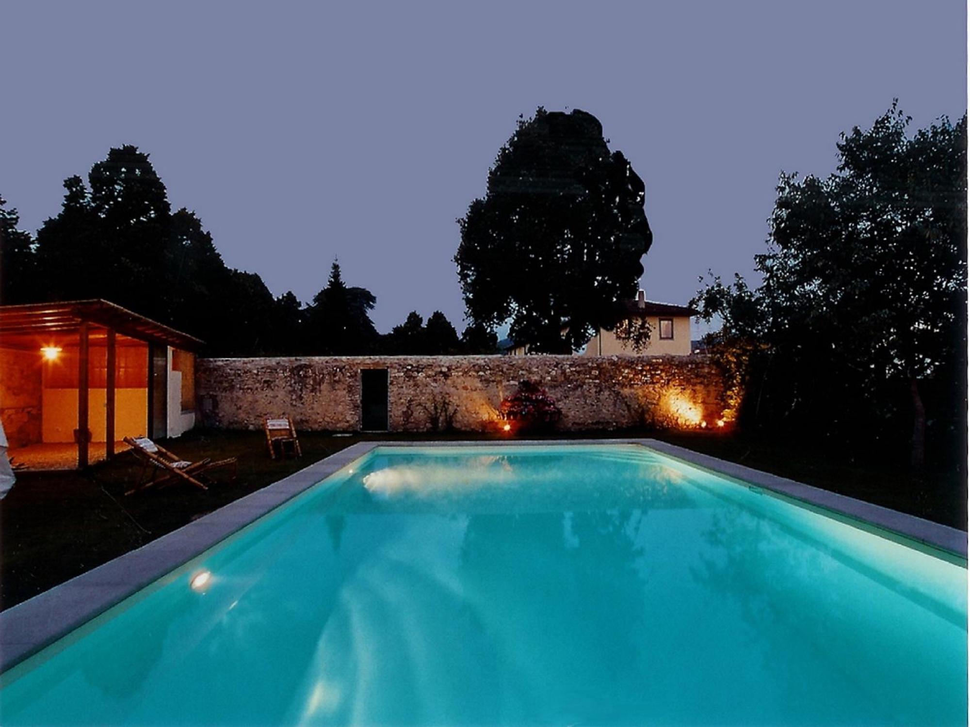 Rovezzano Couette-café 3*