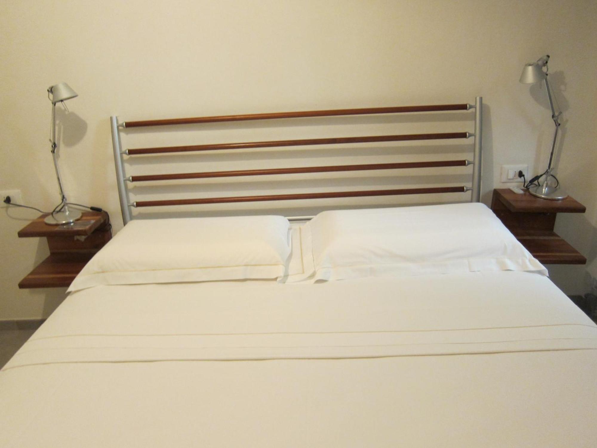A Casa Di Enrico E Luzme Bed & Breakfast *