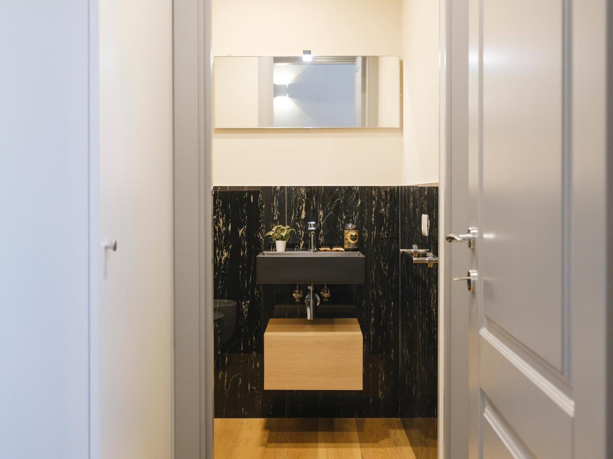 Residenza Carlotta - Luxury And Design Beside Arno Villa *