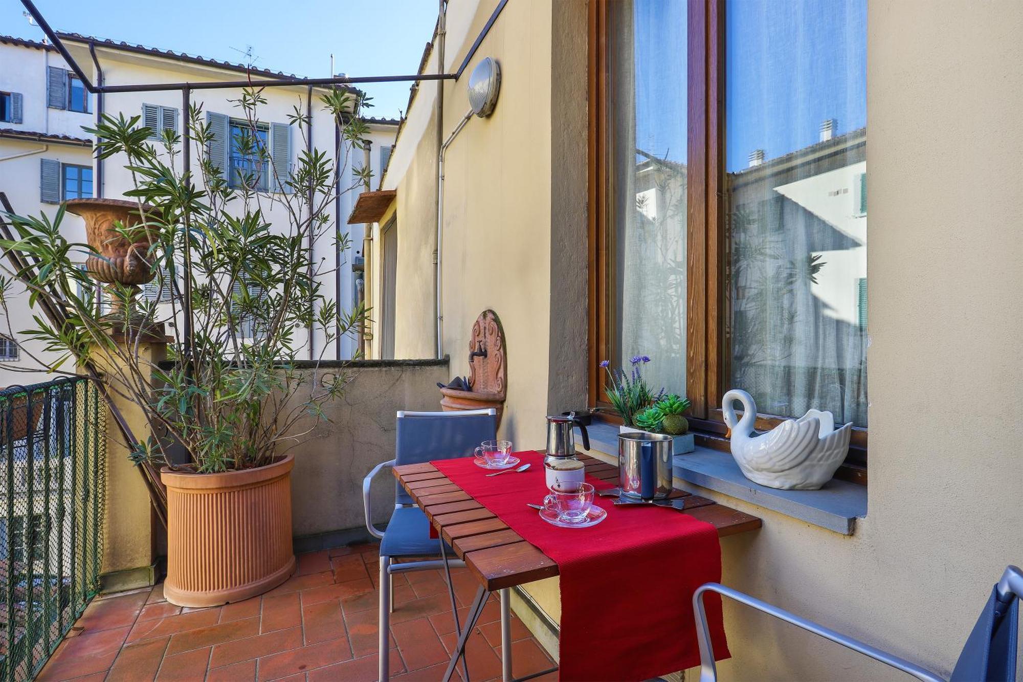 2 Bedroom With Terrace Florence