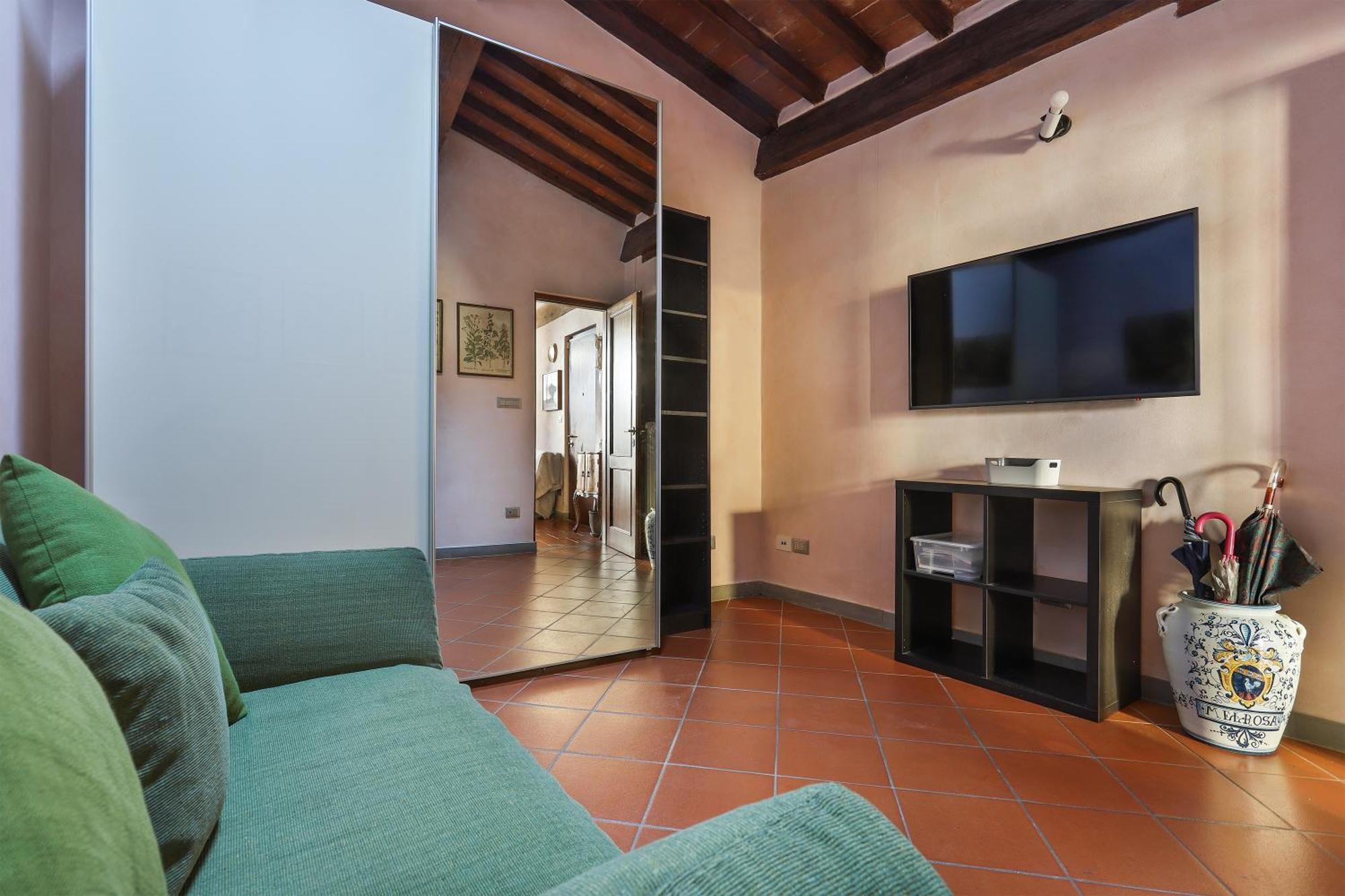 Apartment 2 Bedroom With Terrace