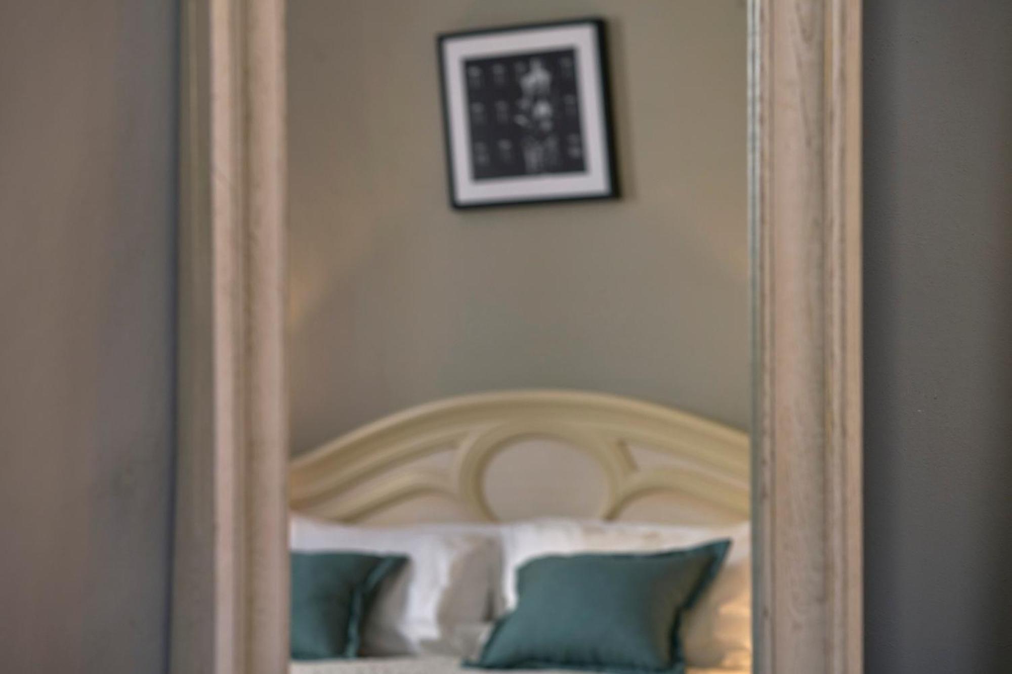 Charming & Authentic 1br In Historic Center, Near The Duomo Florence