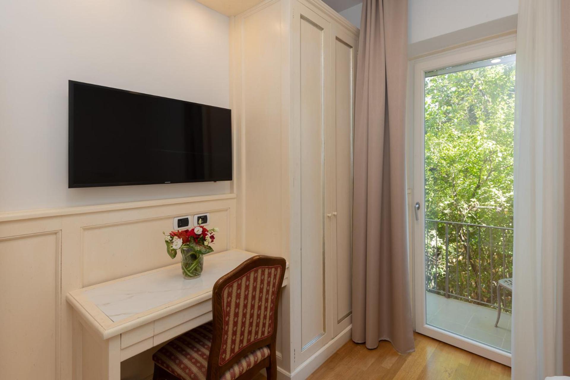 Adler Cavalieri Hotel-private & Gym Hotel
