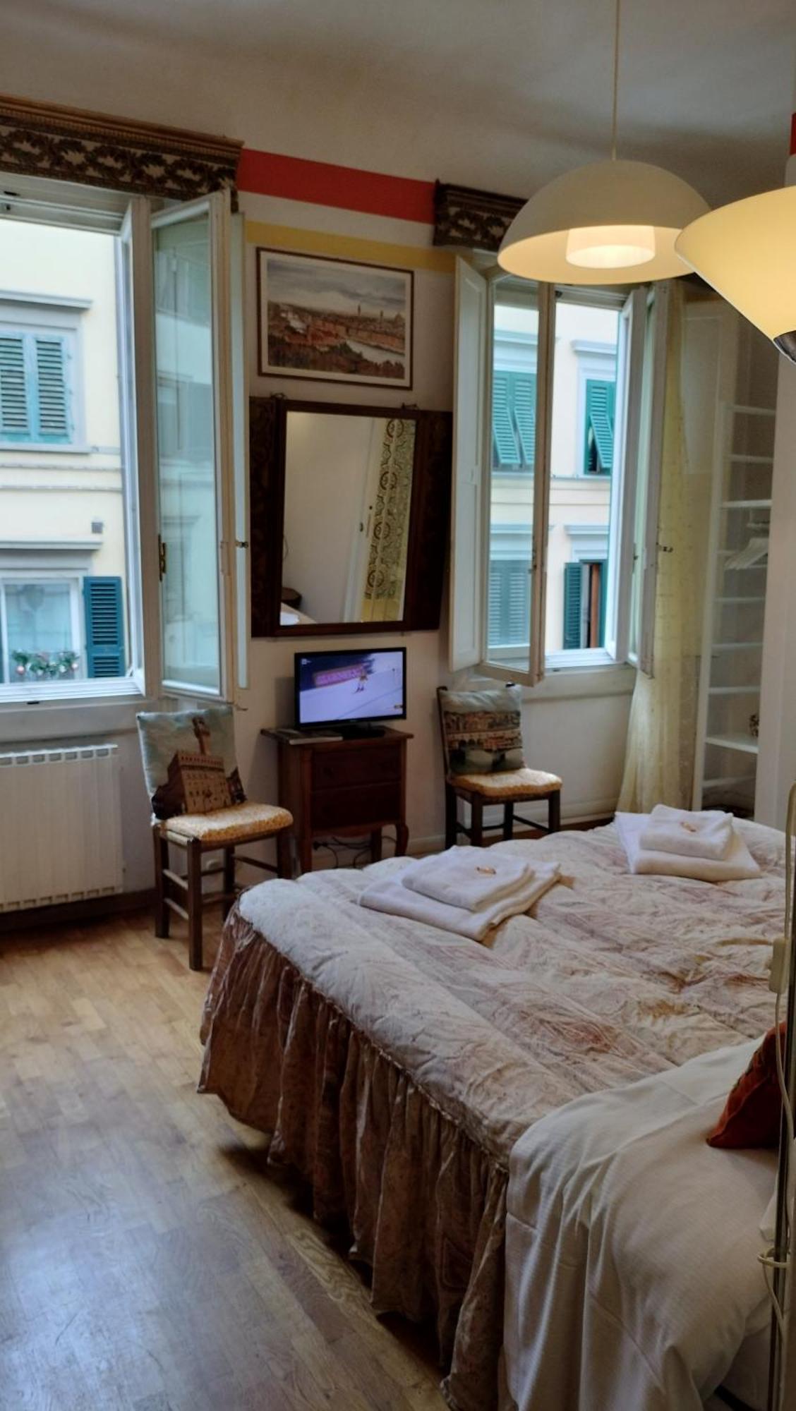 Couette-café Tre Gigli A Firenze, 5 Minutes From Station, Via Palazzuolo 55 Florence
