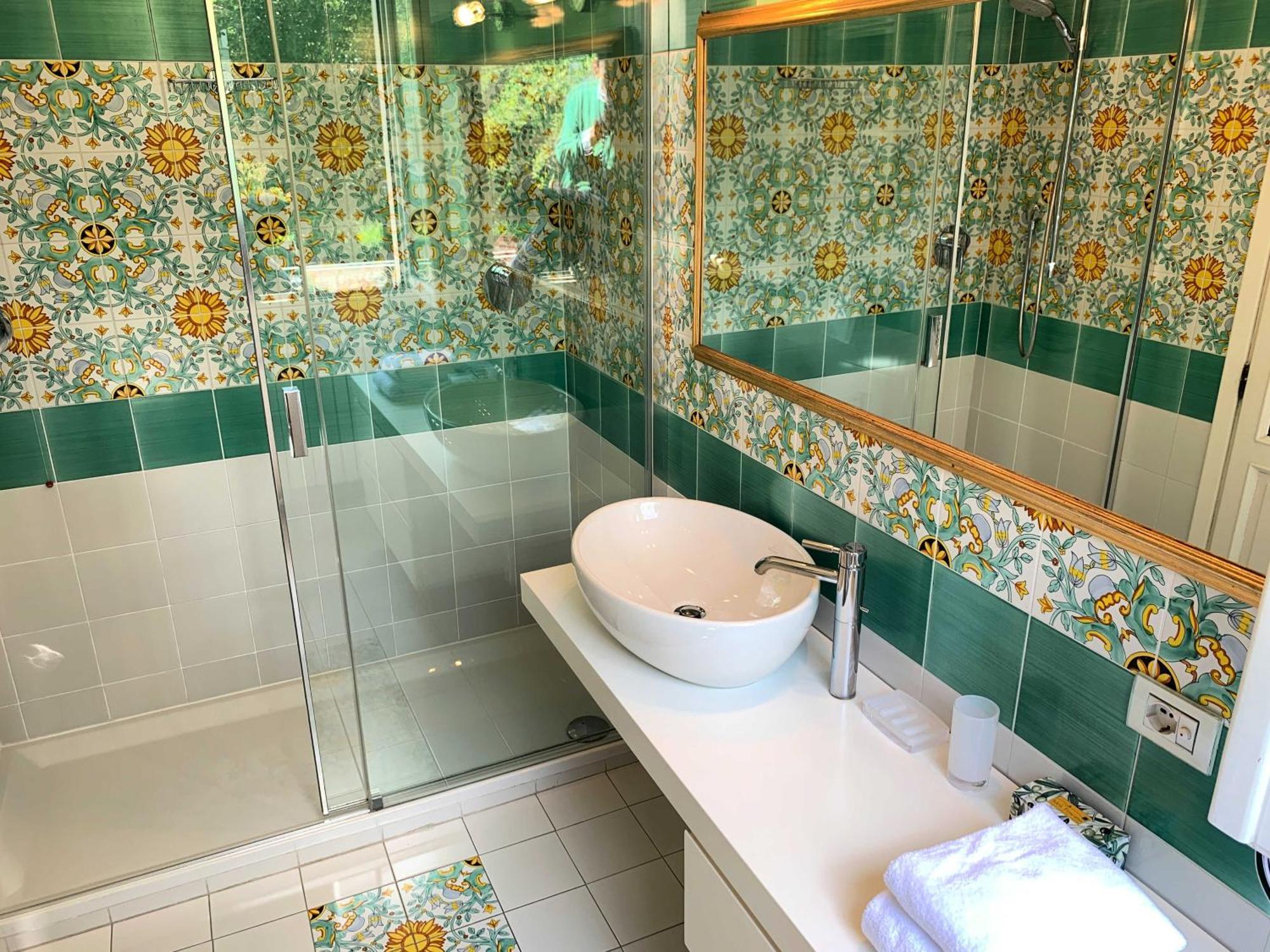 Hotel David 3*