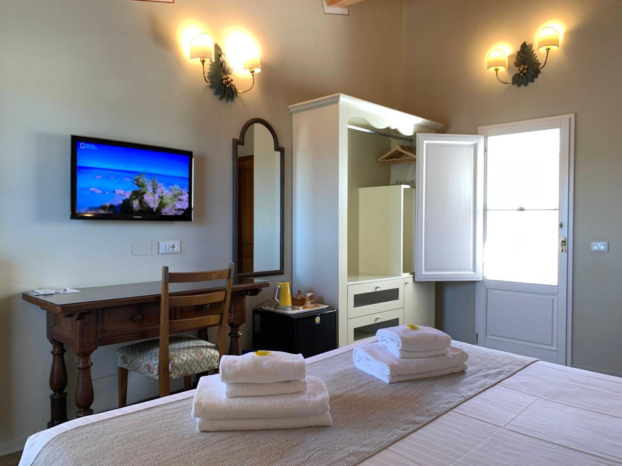 Hotel David 3*