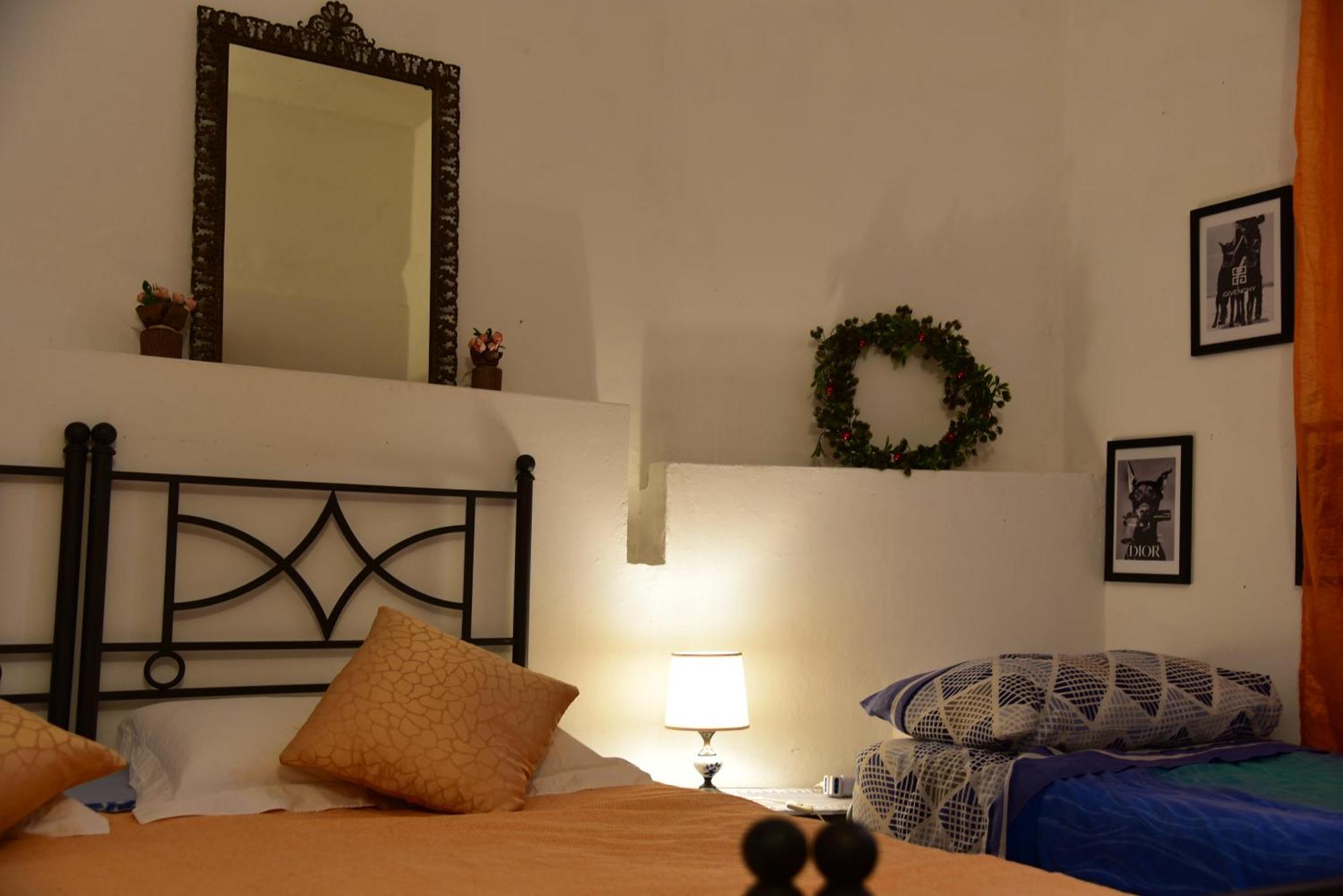 Il Segreto Di Via Laura - House In Apartment *