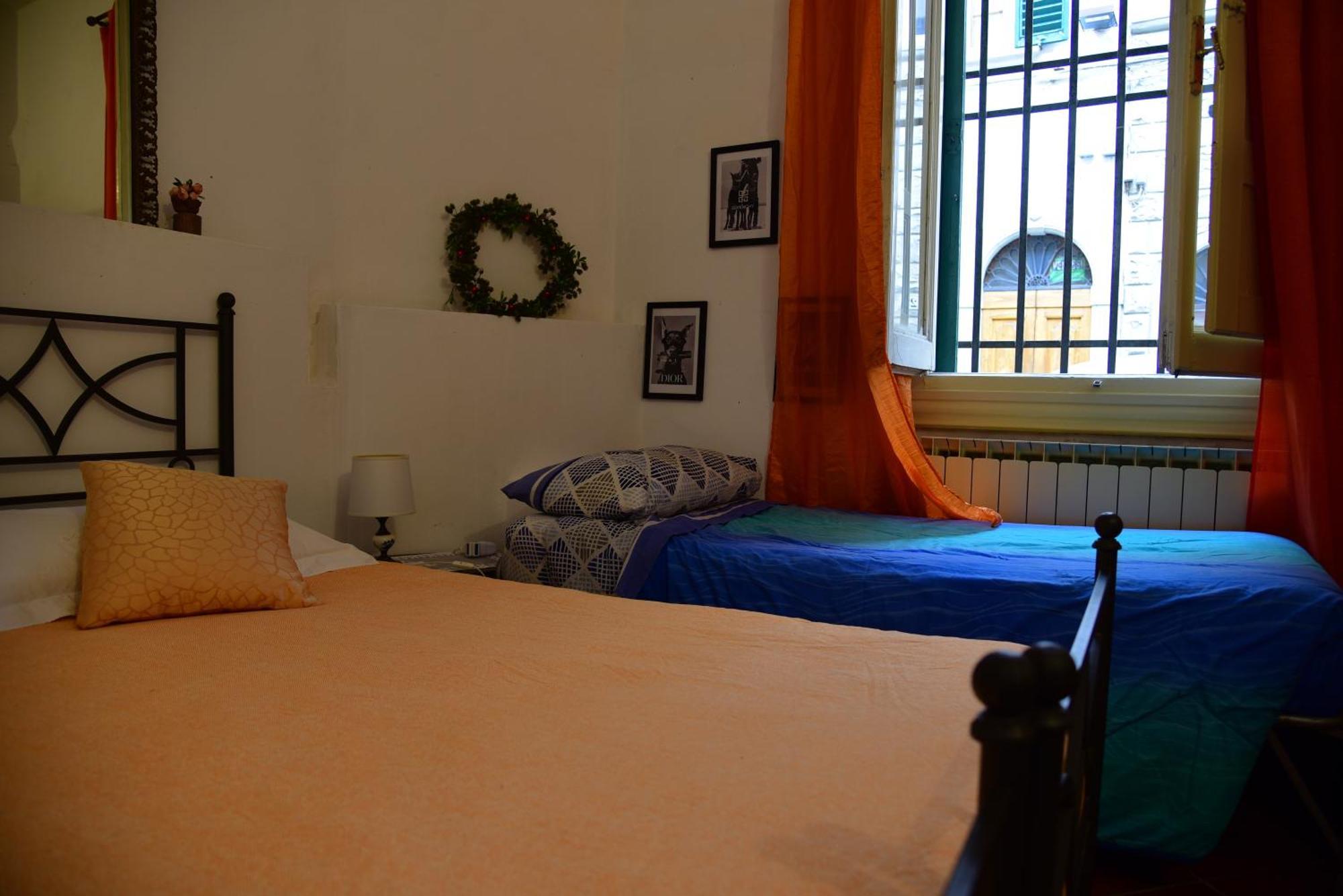 Il Segreto Di Via Laura - House In *