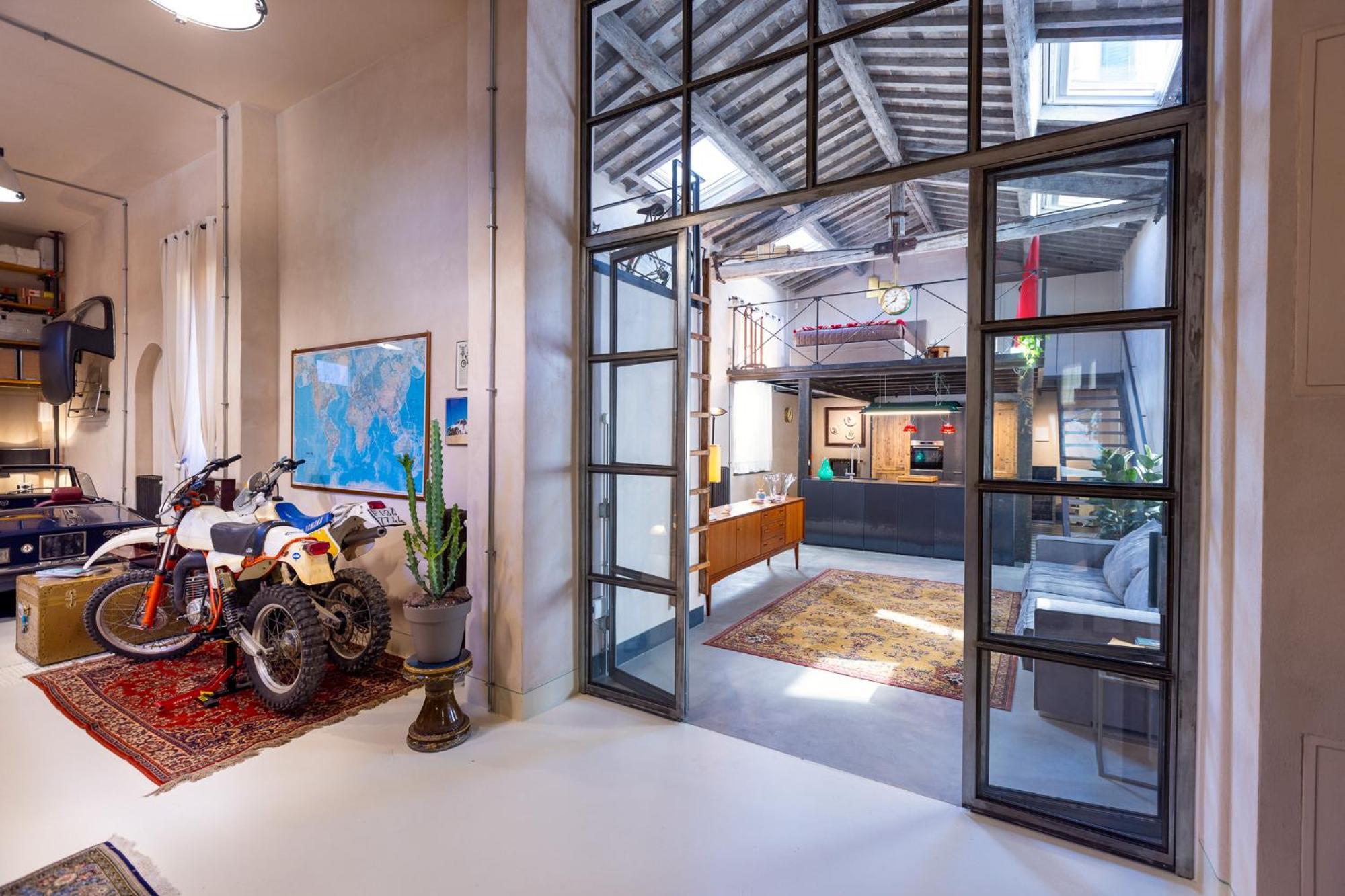The Urban Loft By Mmega *