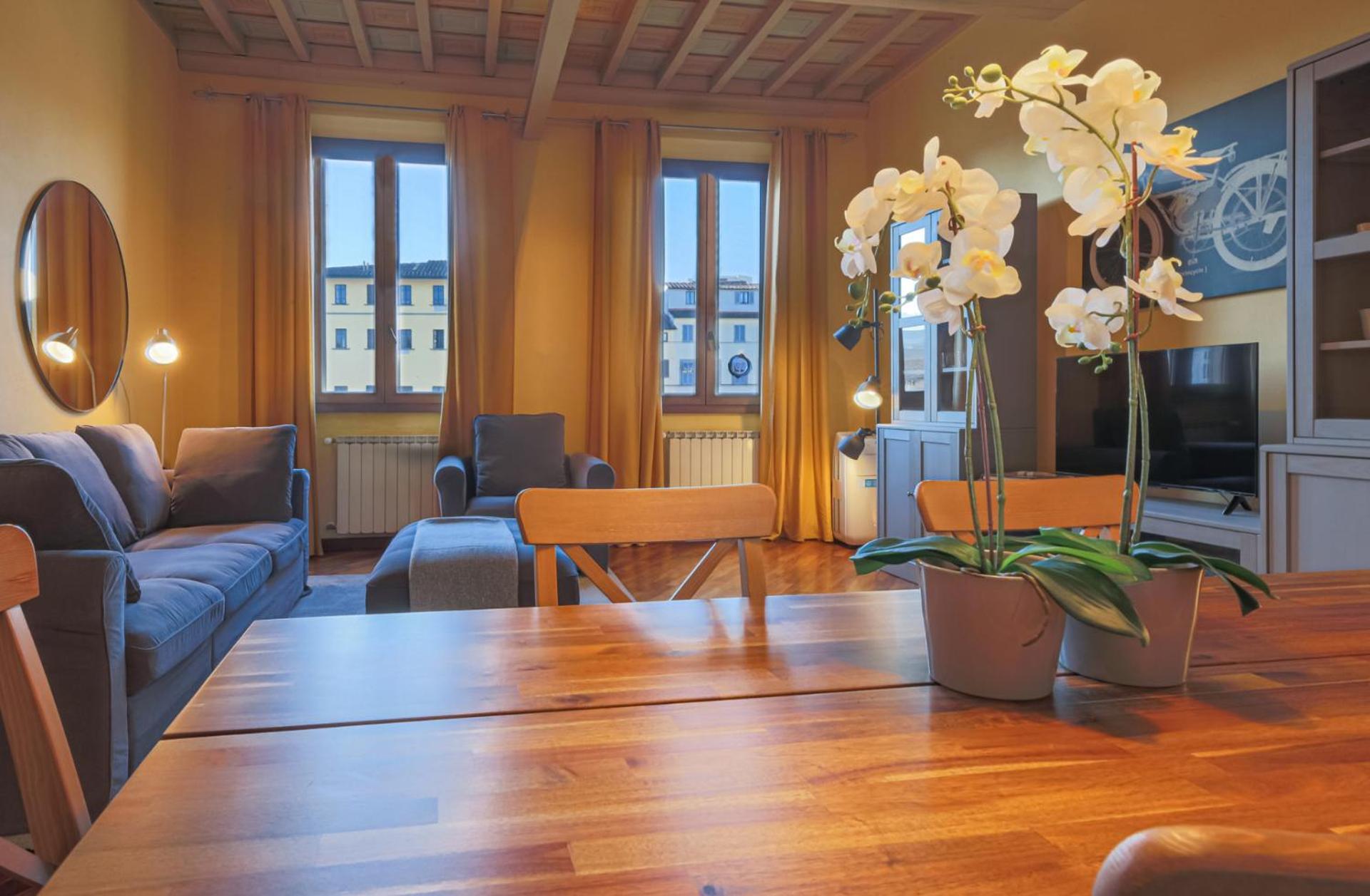 Apartment Florence- Dante's View-piazza Santa Croce In The Heart Of Florence