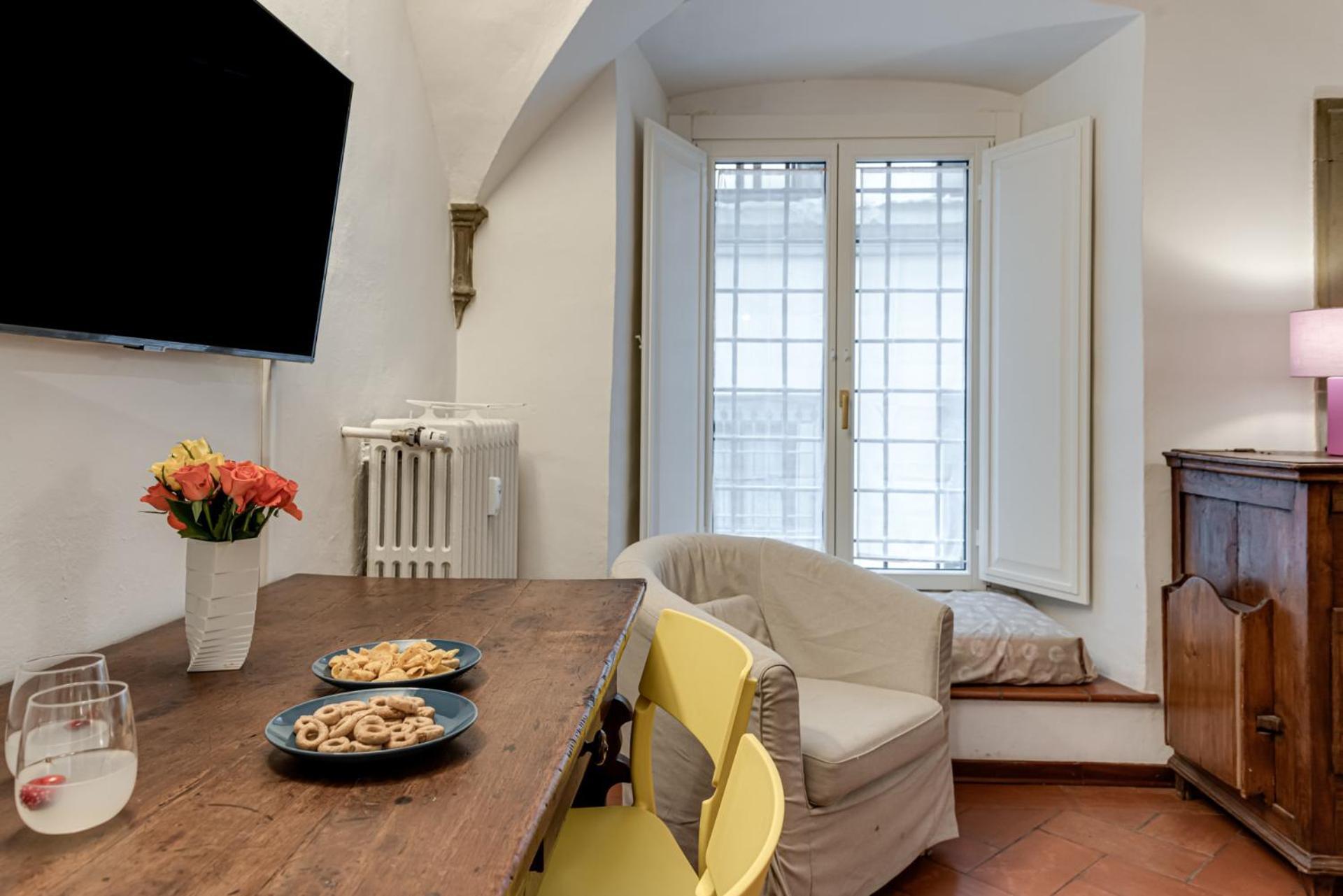 Miriam - Sweet Dreams In Appartement