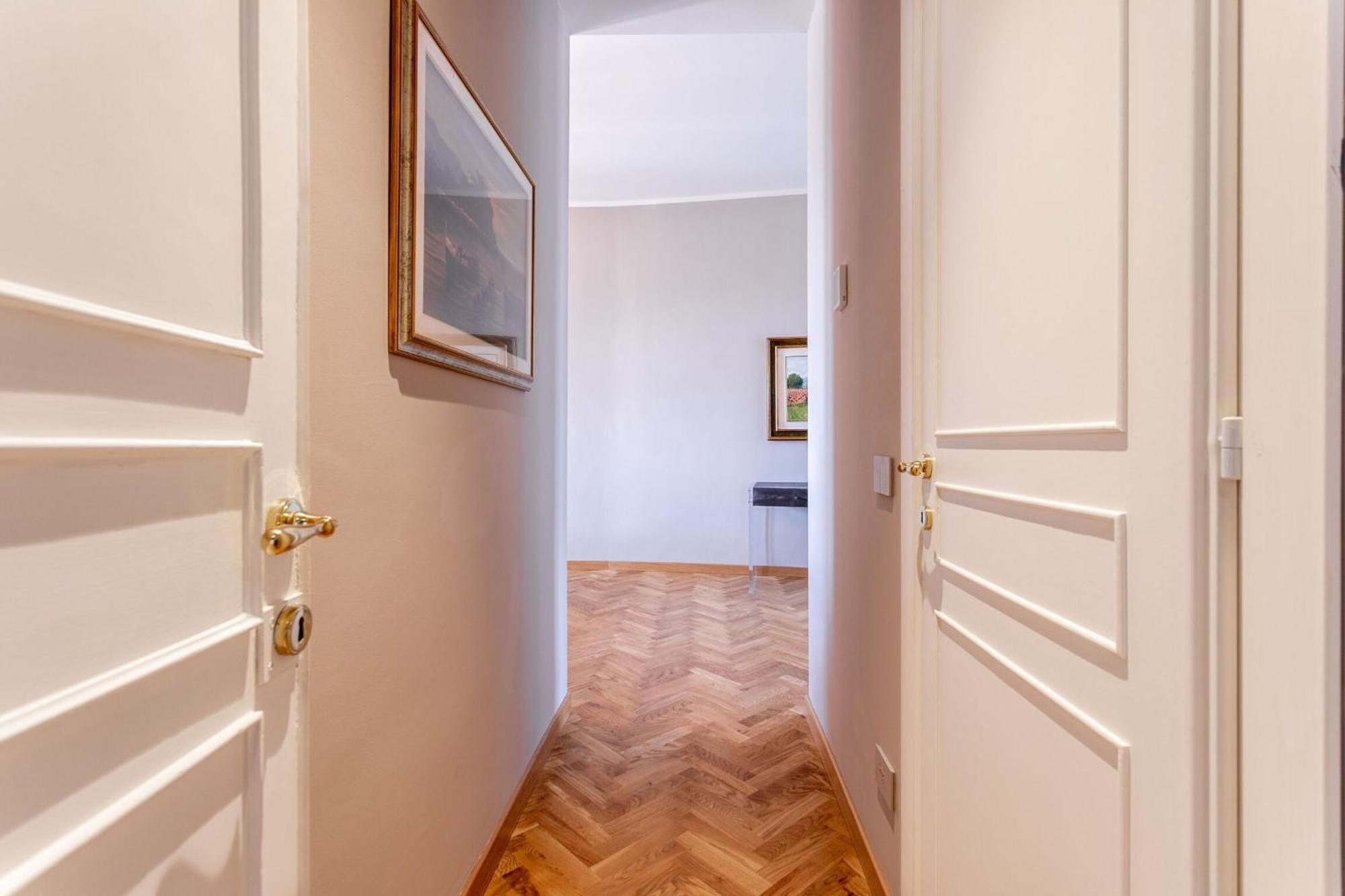 Apartment Vespucci 60 Luxury Apt With Garage And Balcony Florence