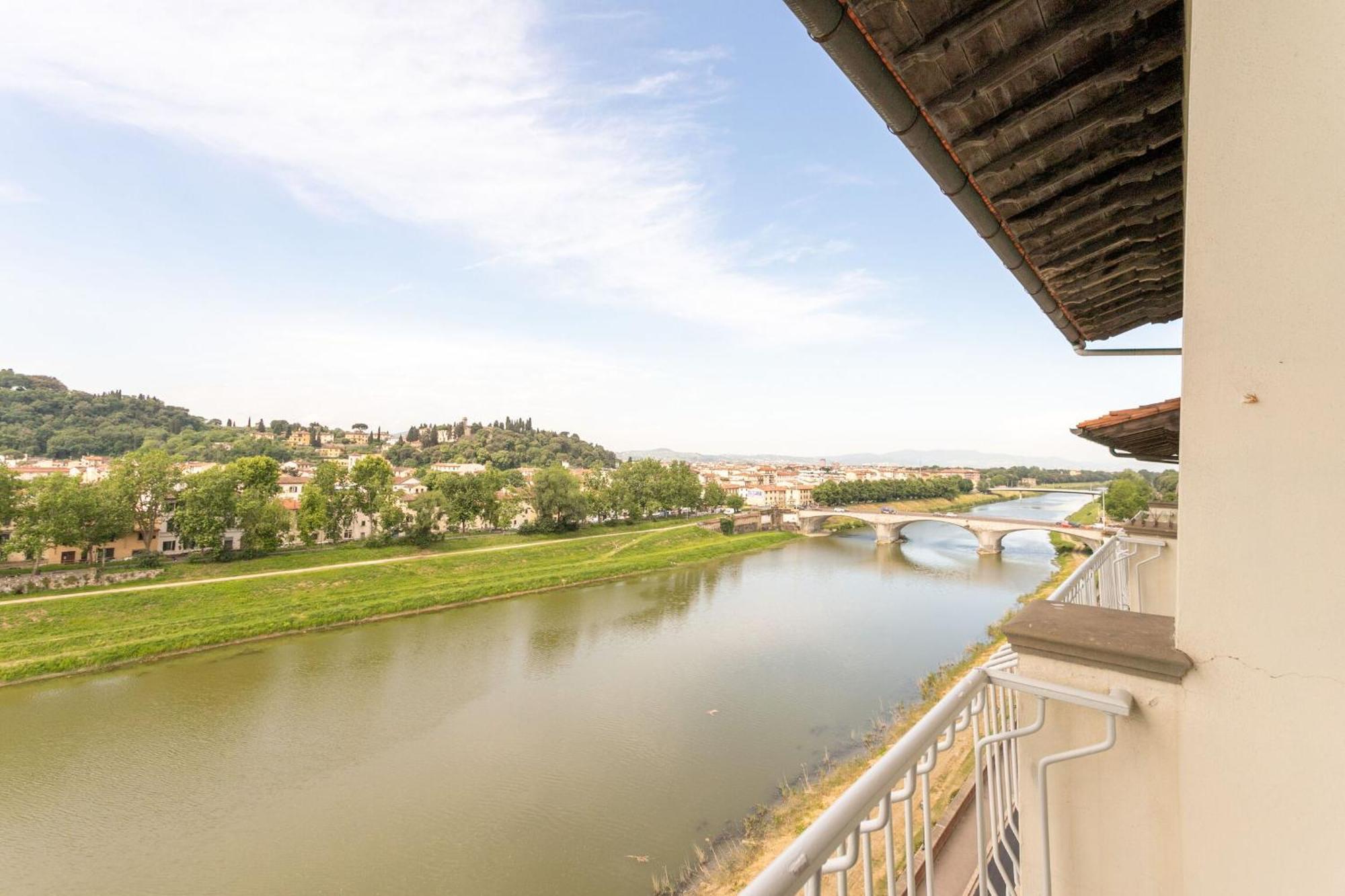 Apartment Vespucci 60 Luxury Apt With Garage And Balcony Florence