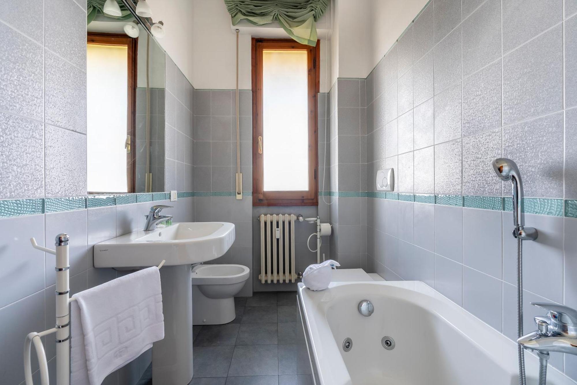 Apartment Varlungo Charming With Terrace *