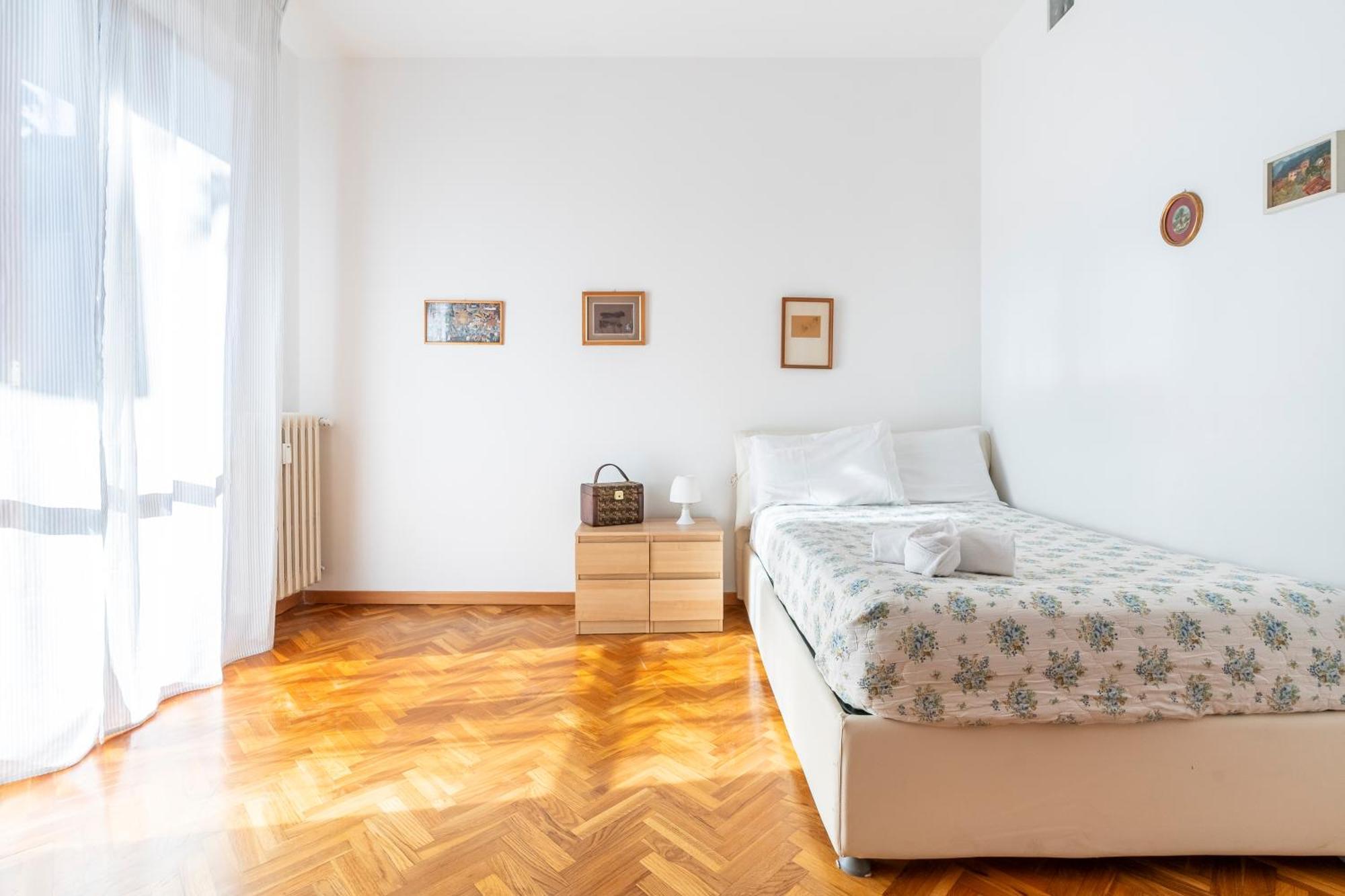 Varlungo Charming With Terrace