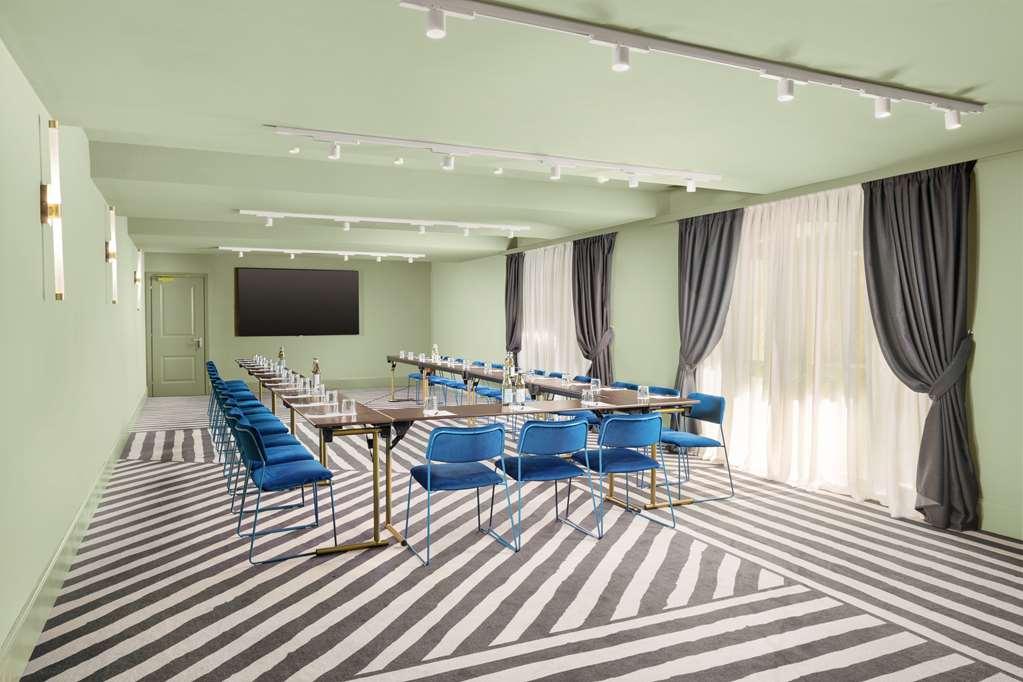 Anglo American Curio Collection By Hilton Hotel Florence