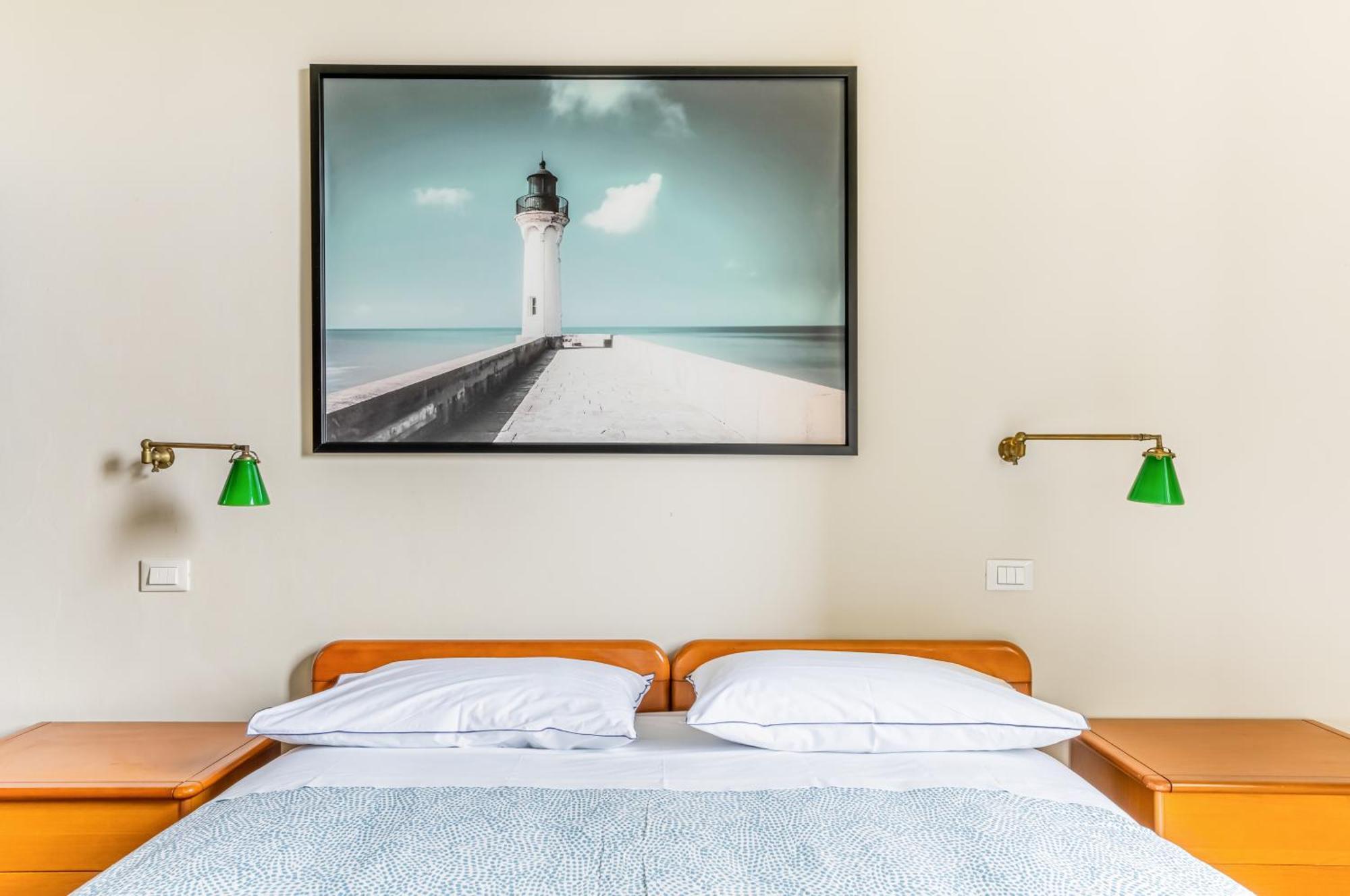 Appartement Bright With Private Garden And Balcony