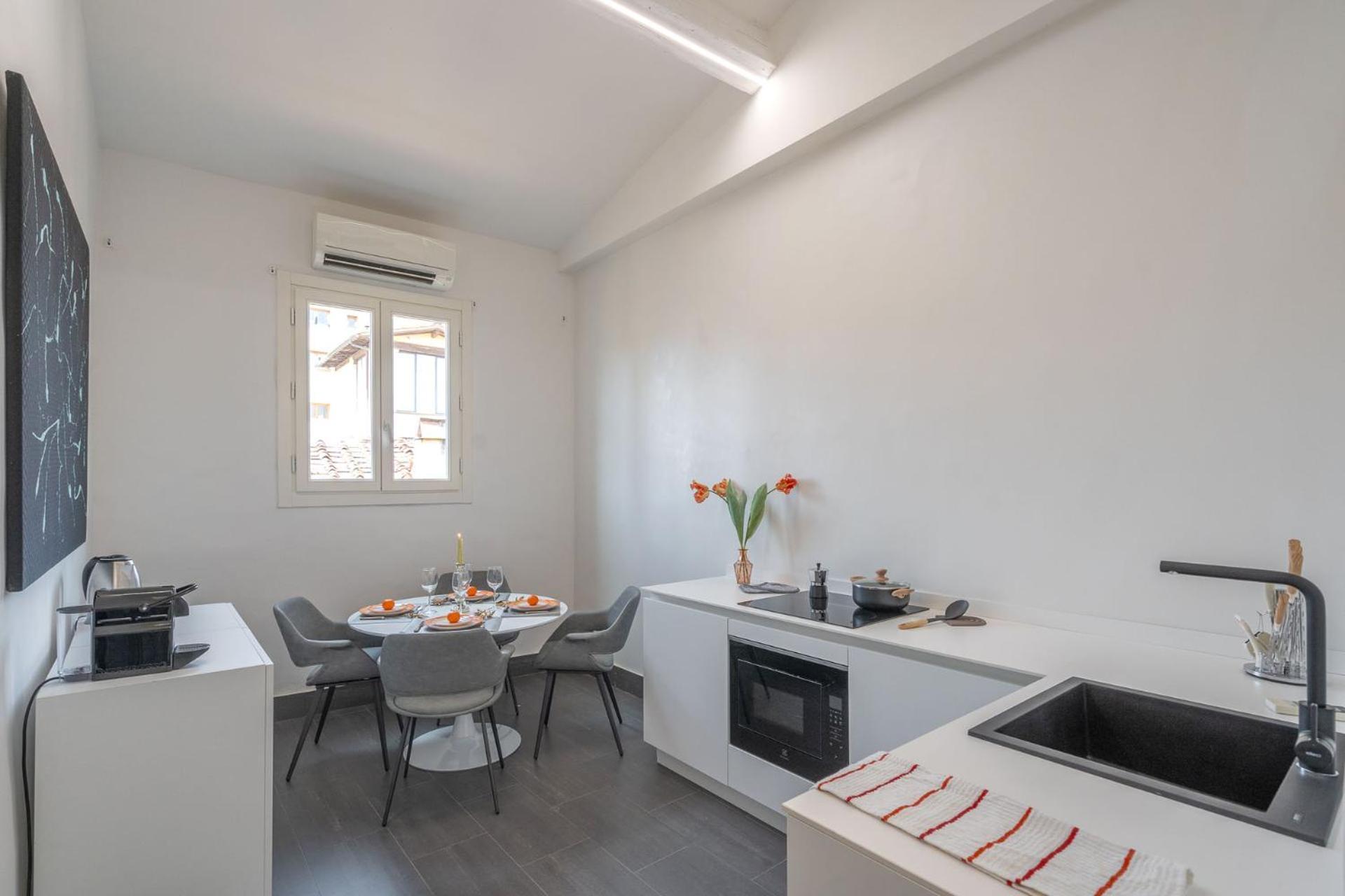 Explore Florence, Your Unforgettable At Via Giraldi House Apartment *