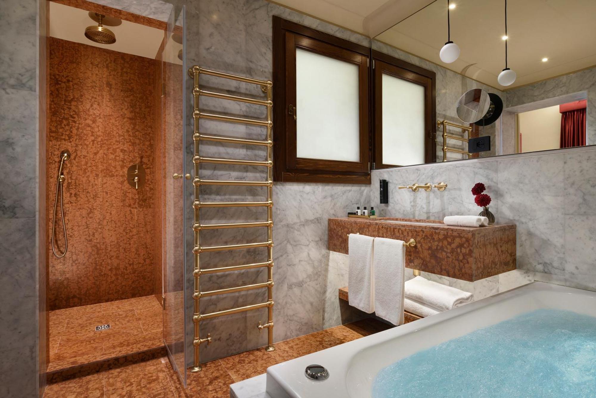 Hotel Floren 5*