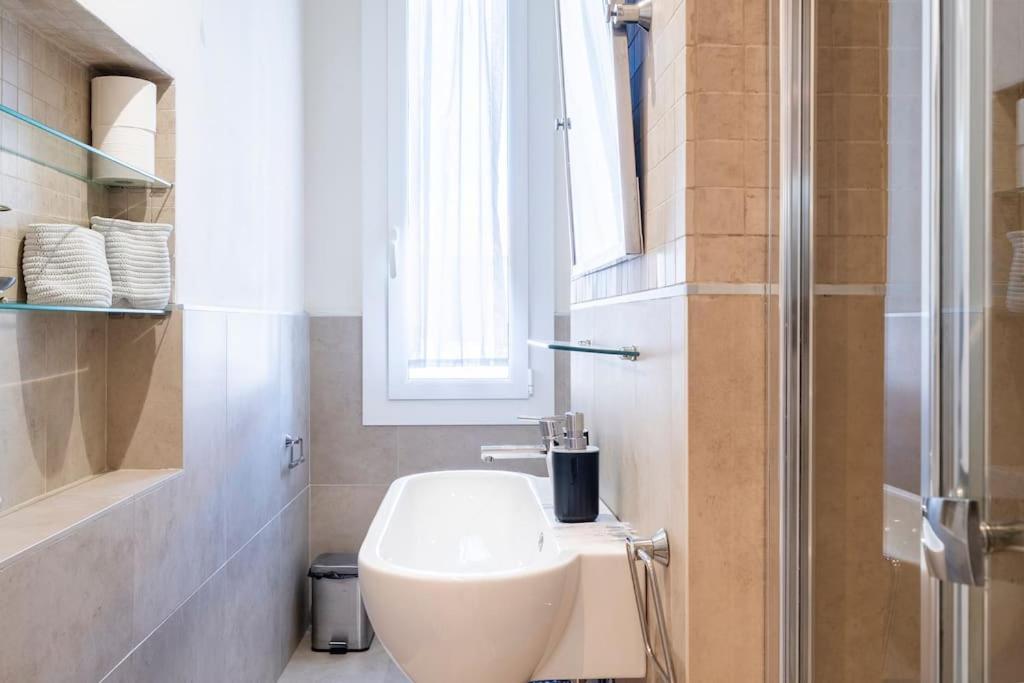 Ospedale Careggi - Moderno Apartment Florence