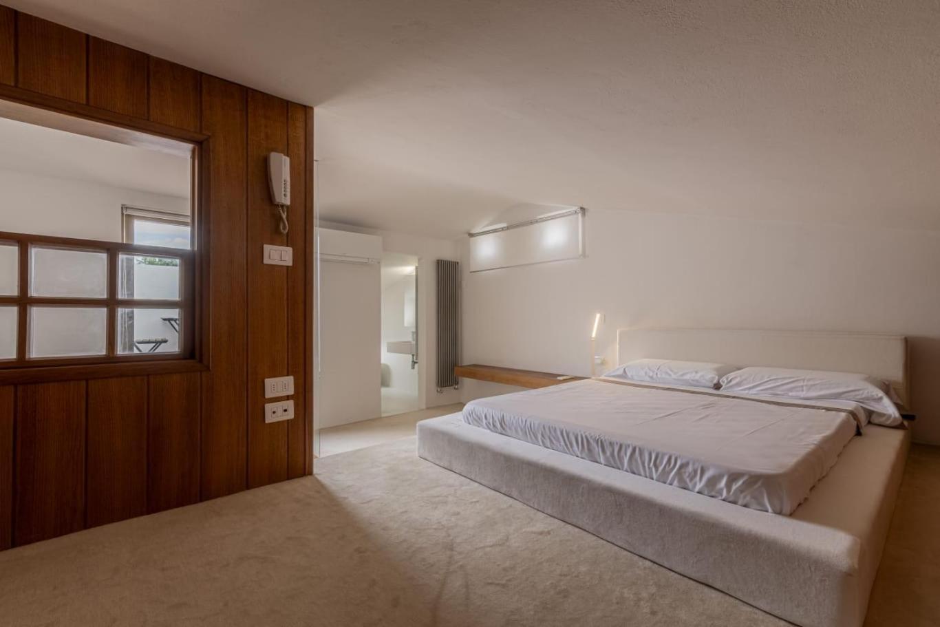 Aura Luxury Property *