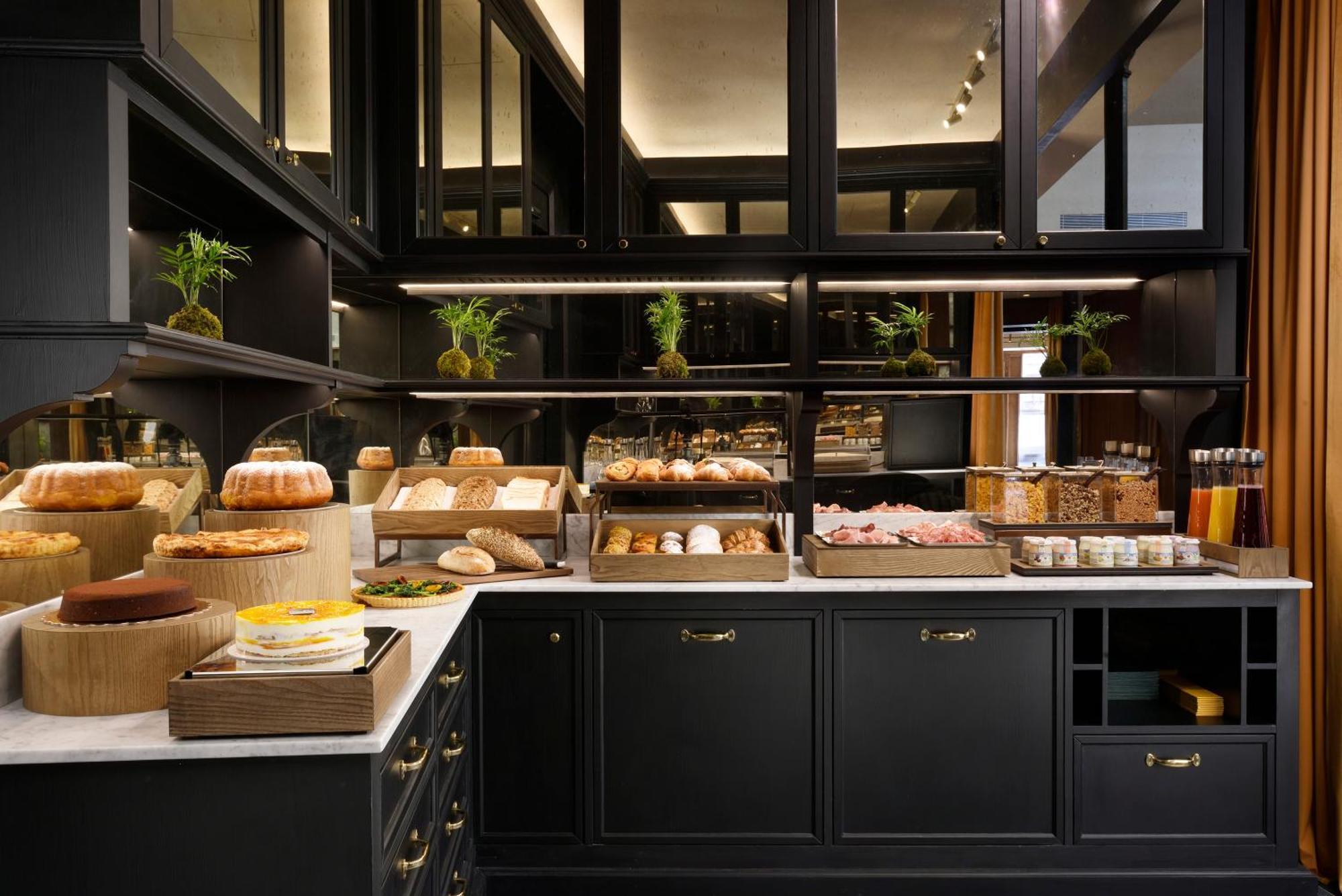 Floren Hotel