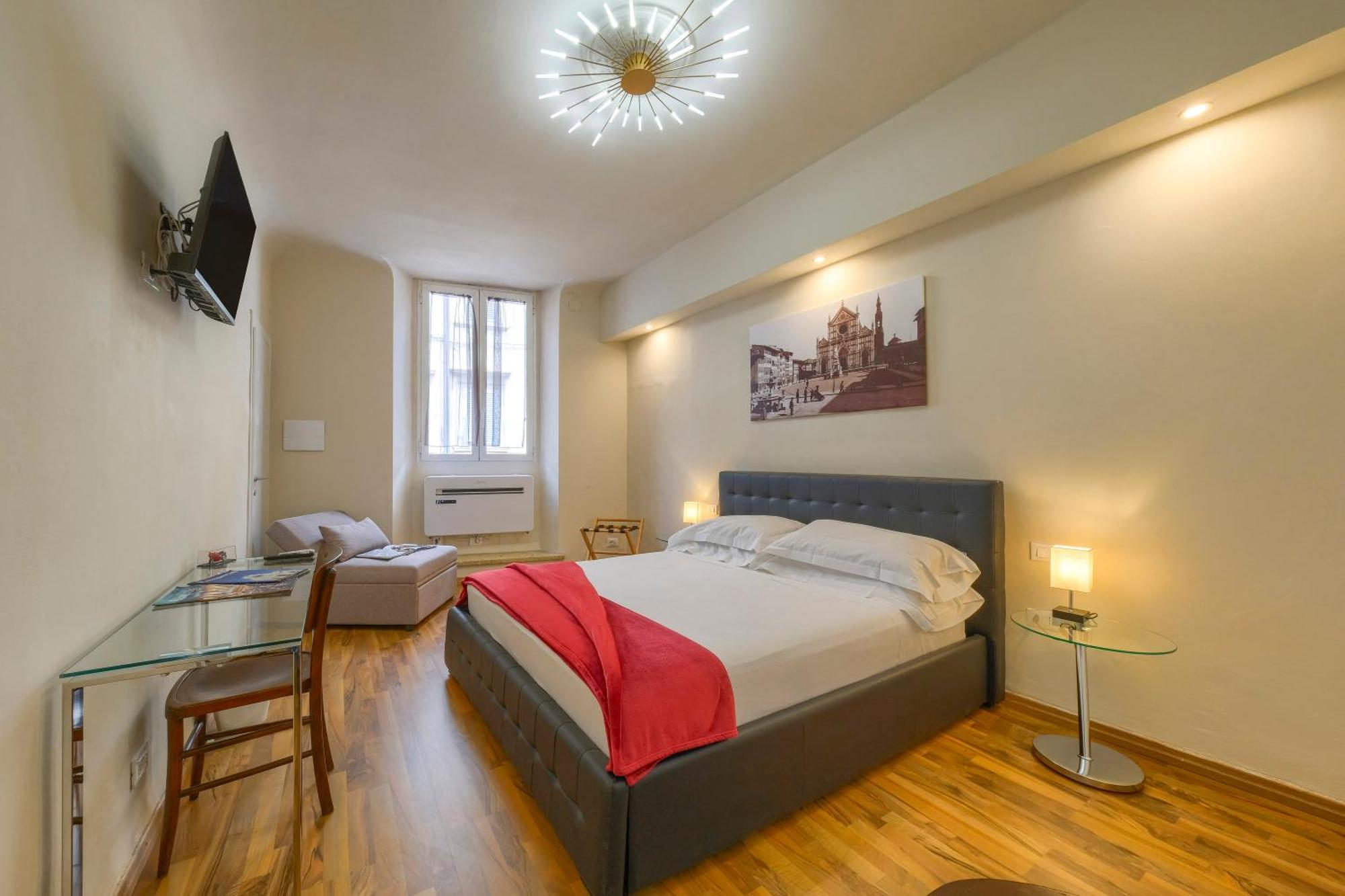 Boutique Santa Maria Novella 3* Florence