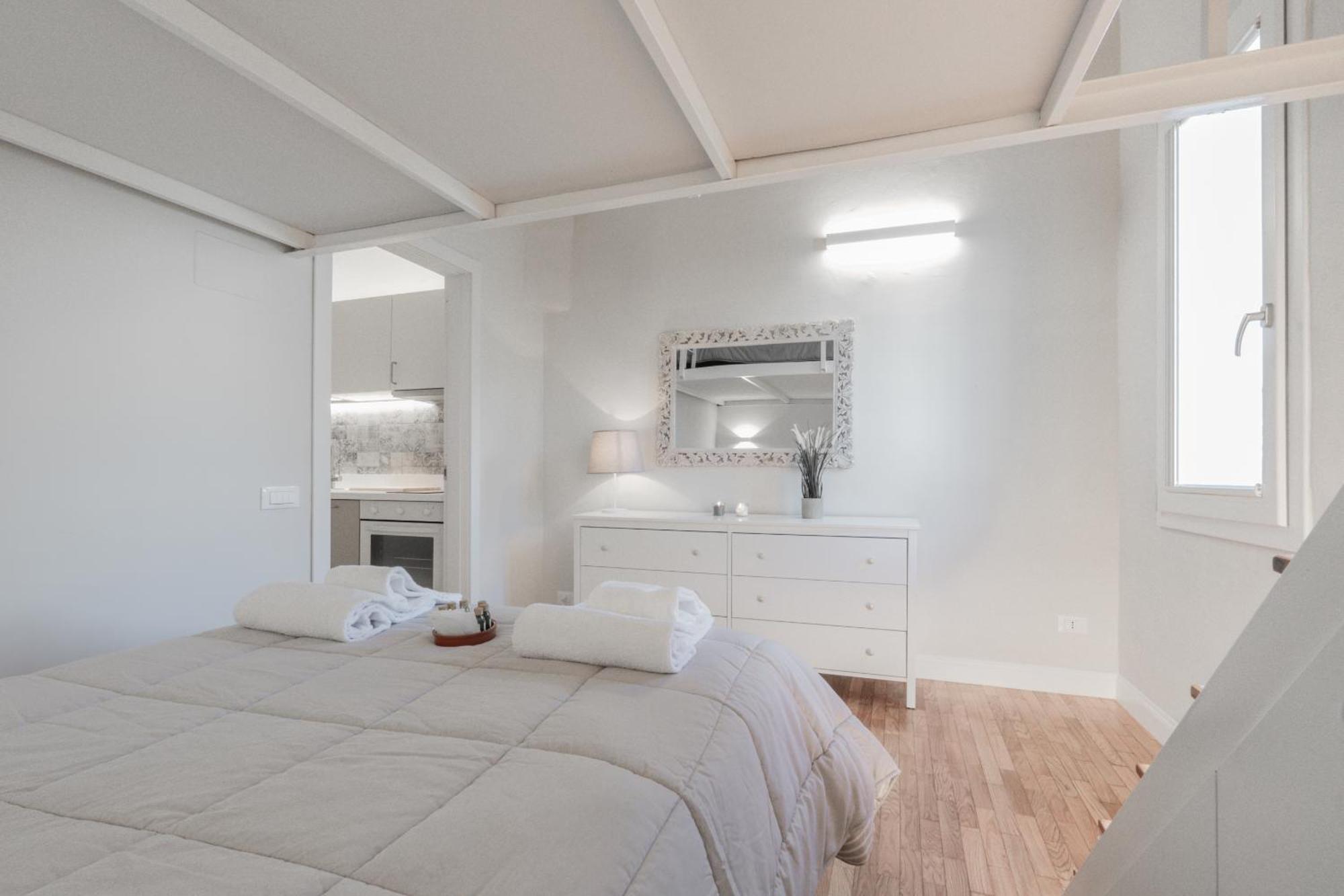 Centro Da Vinci Loft Apartment *