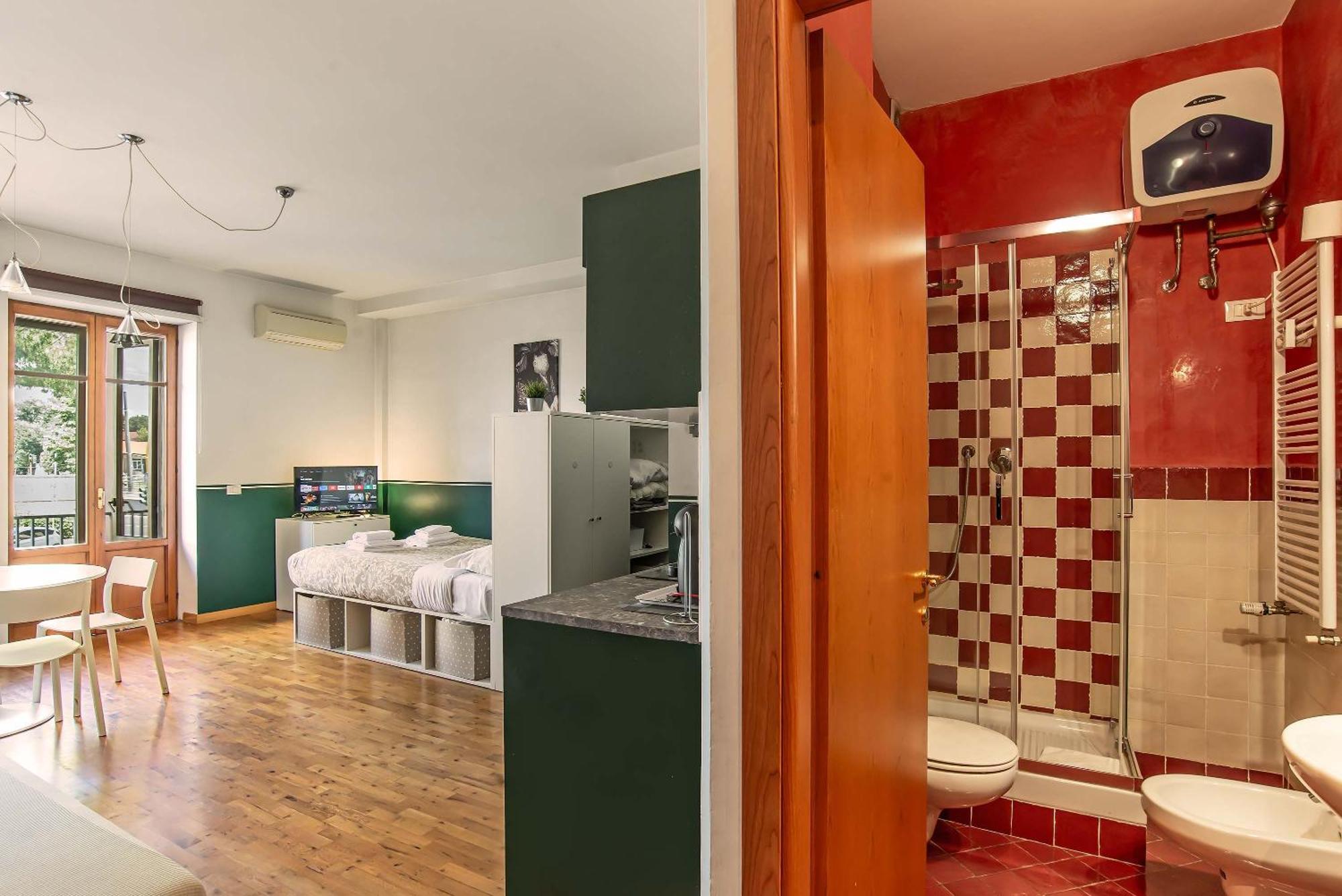 Lusa With Free Private Parking Appartement Florence